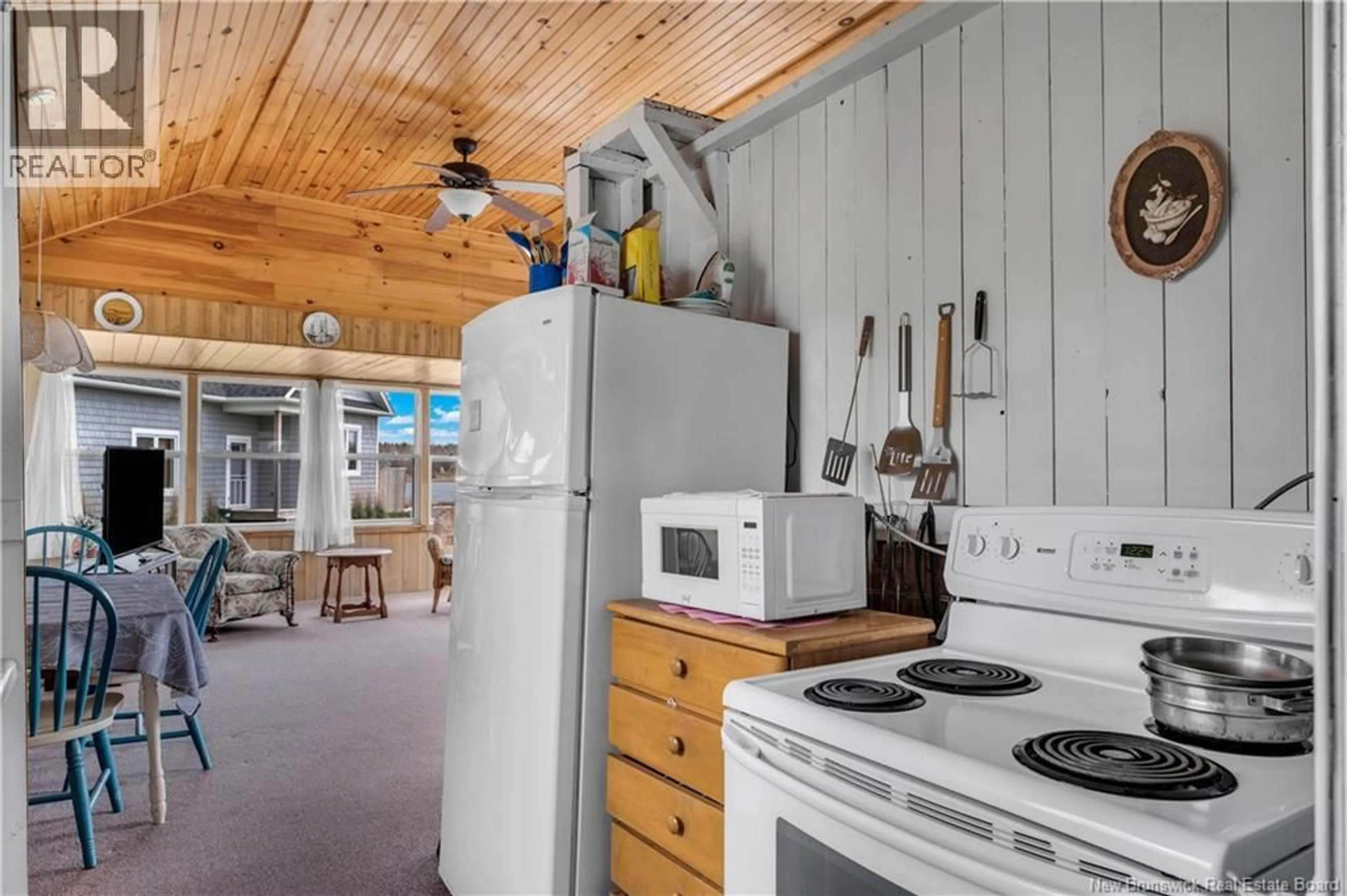 Unknown for 20 ALLISON LANE, Pointe-Du-Chêne New Brunswick E4P3T6