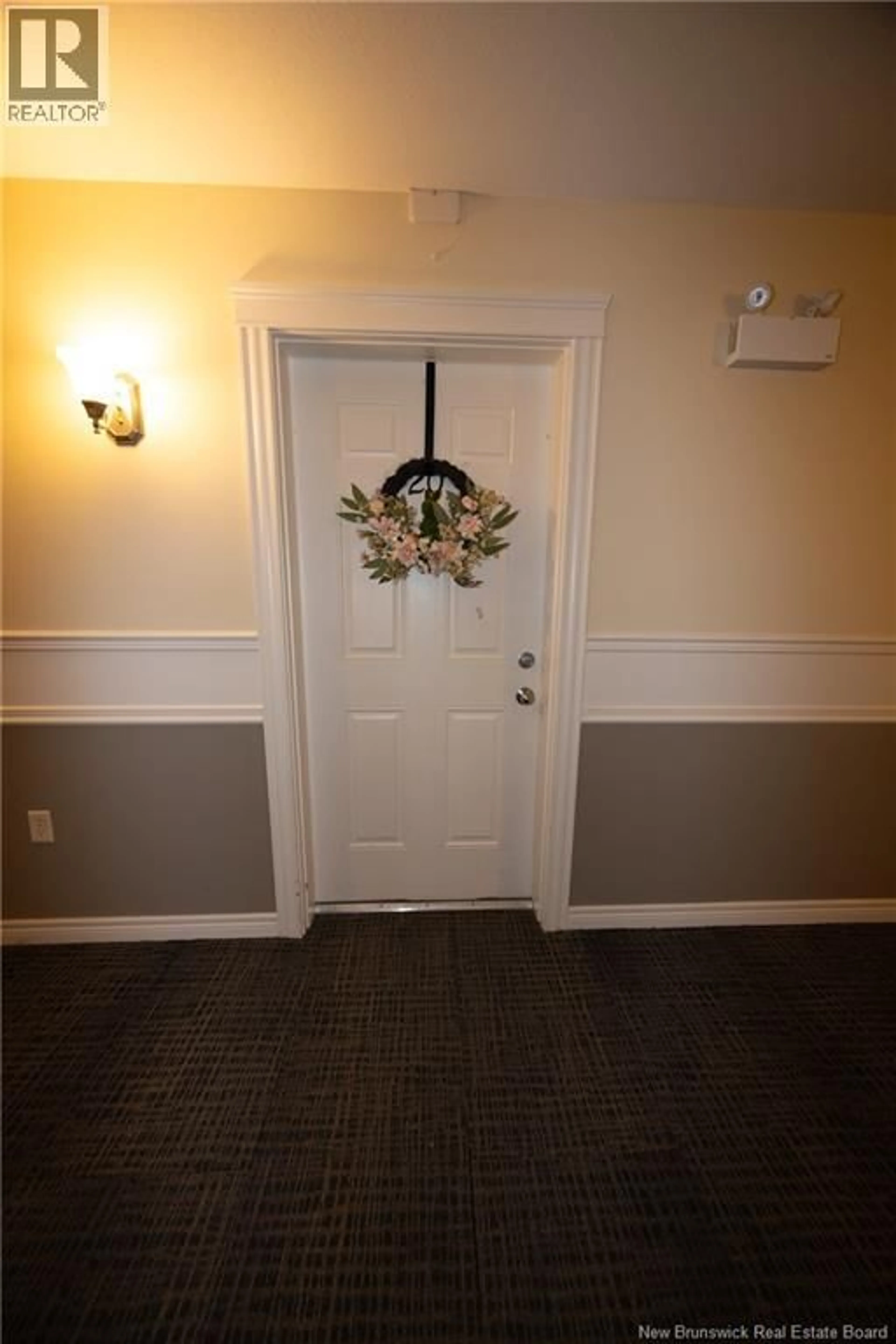 Indoor entryway for 20 - 35 LIAN STREET, Fredericton New Brunswick E3C0A8