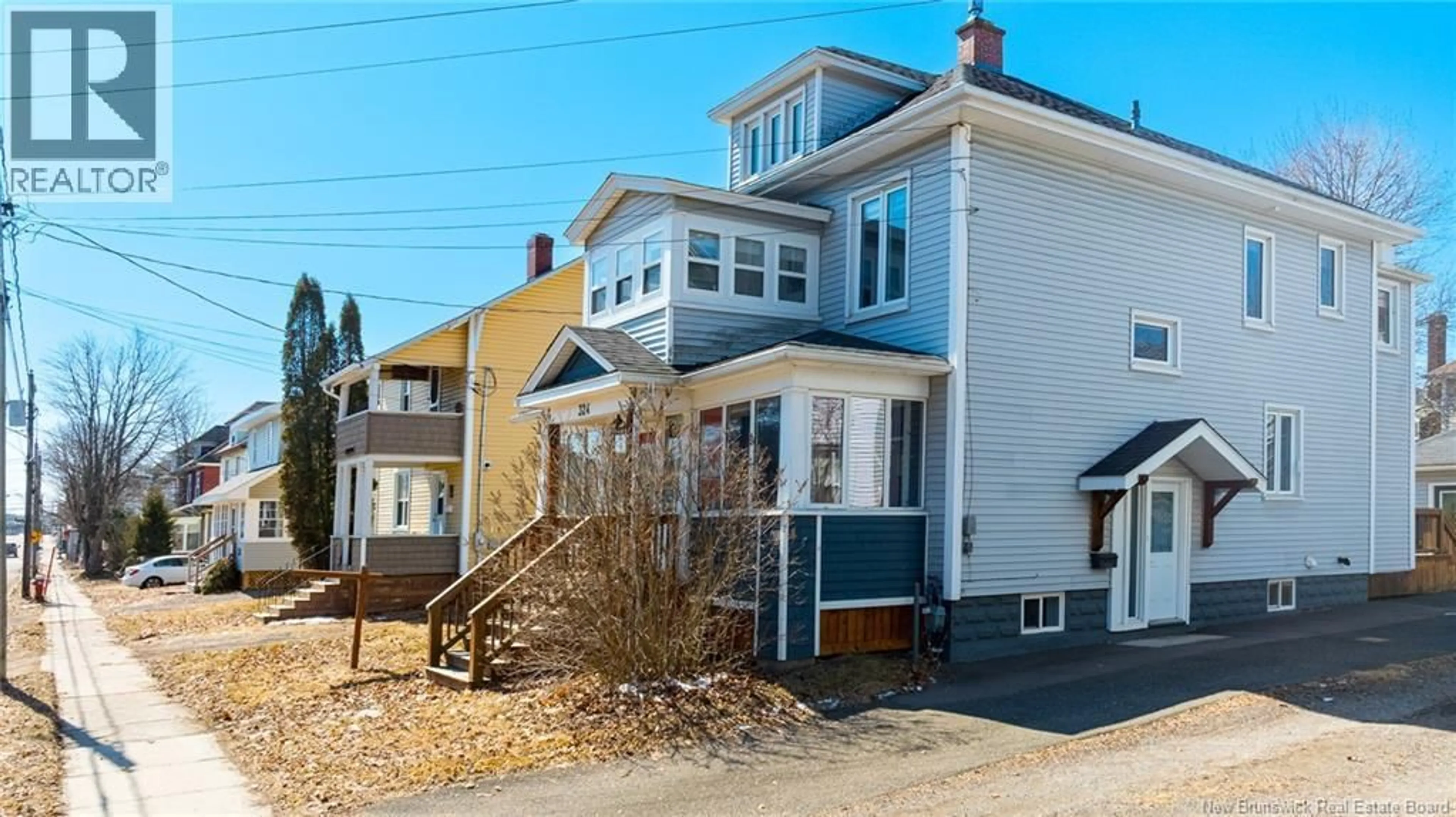 Unknown for 324 HIGH ST, Moncton New Brunswick E1C6C3