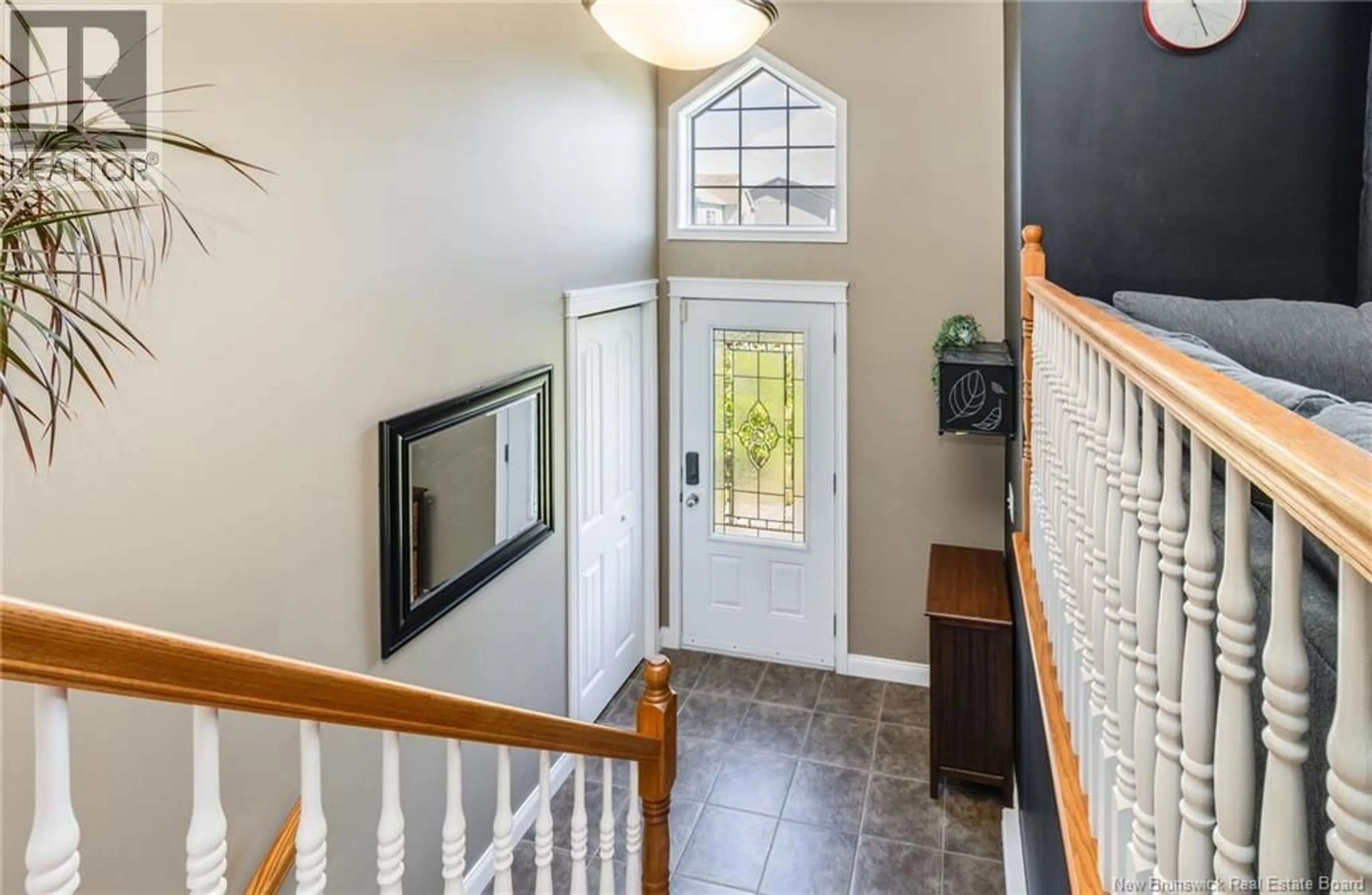 Indoor foyer for 14 HALLIHAN DRIVE, Oromocto New Brunswick E2V0C5