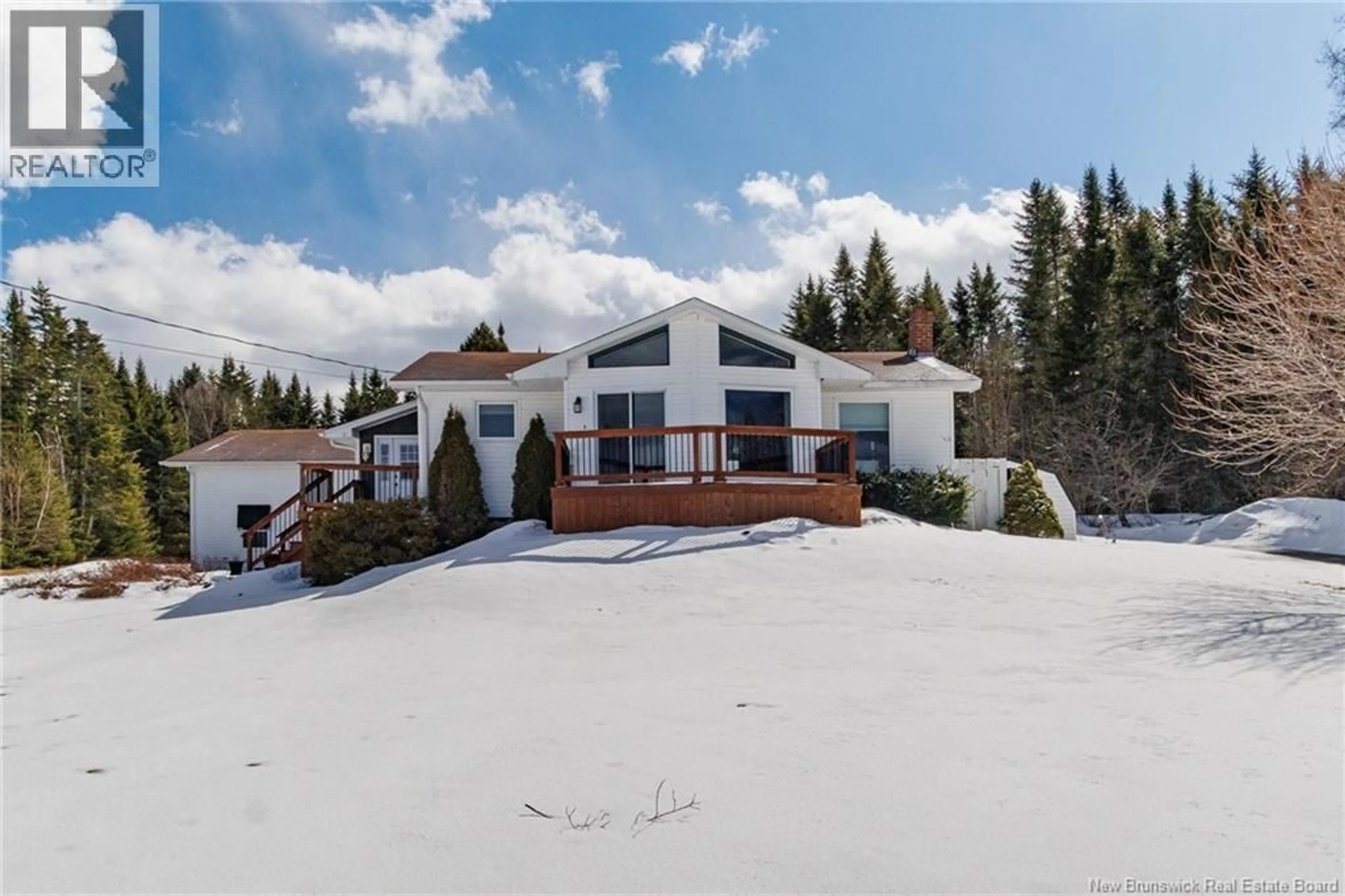 A pic from outside/outdoor area/front of a property/back of a property/a pic from drone, mountain view for 144 TAYLOR LAKE ROAD, Willow Grove New Brunswick E2S1R2