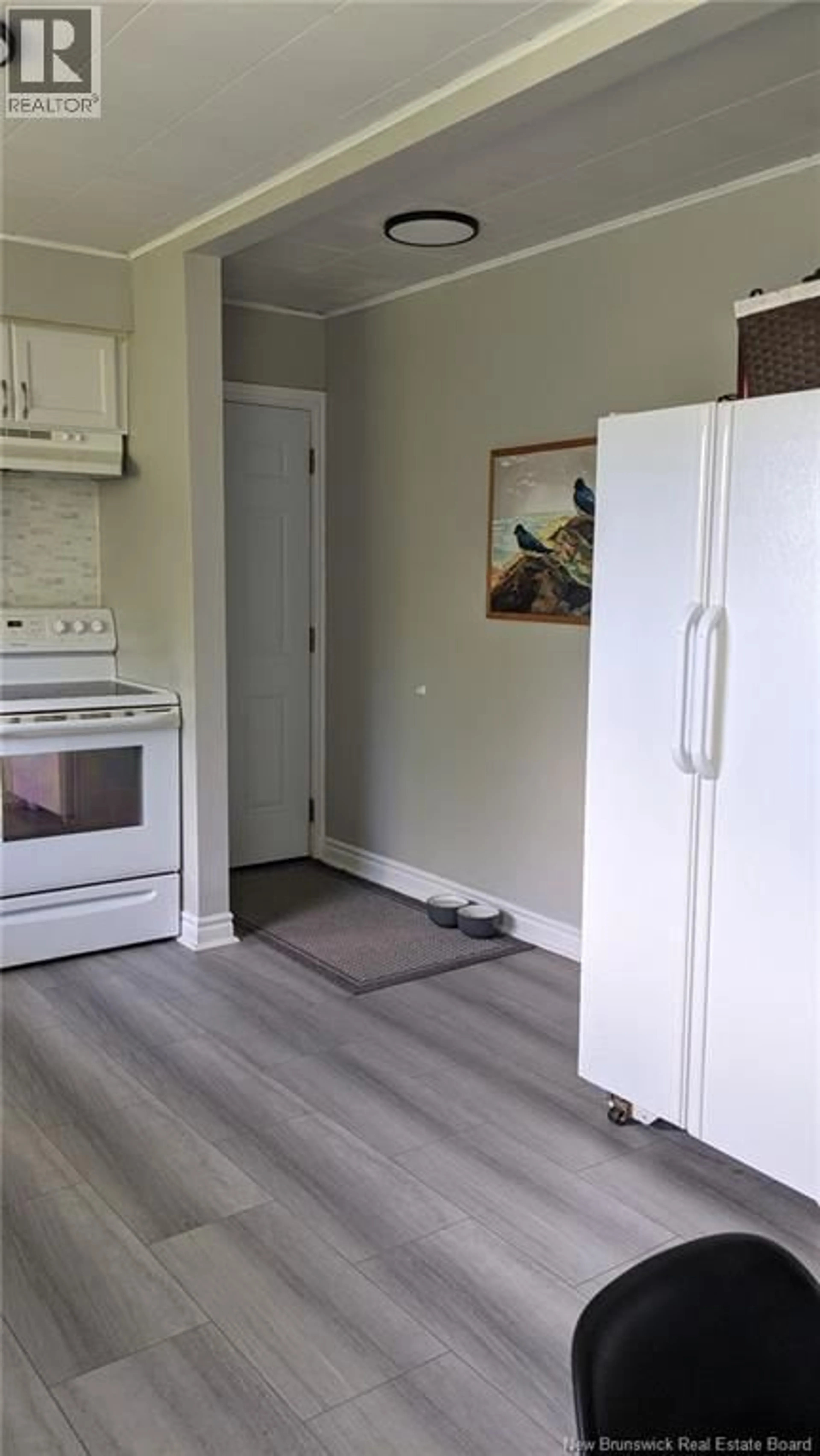 A pic of a room for 91 FAIRVIEW, Fredericton New Brunswick E3C1K3