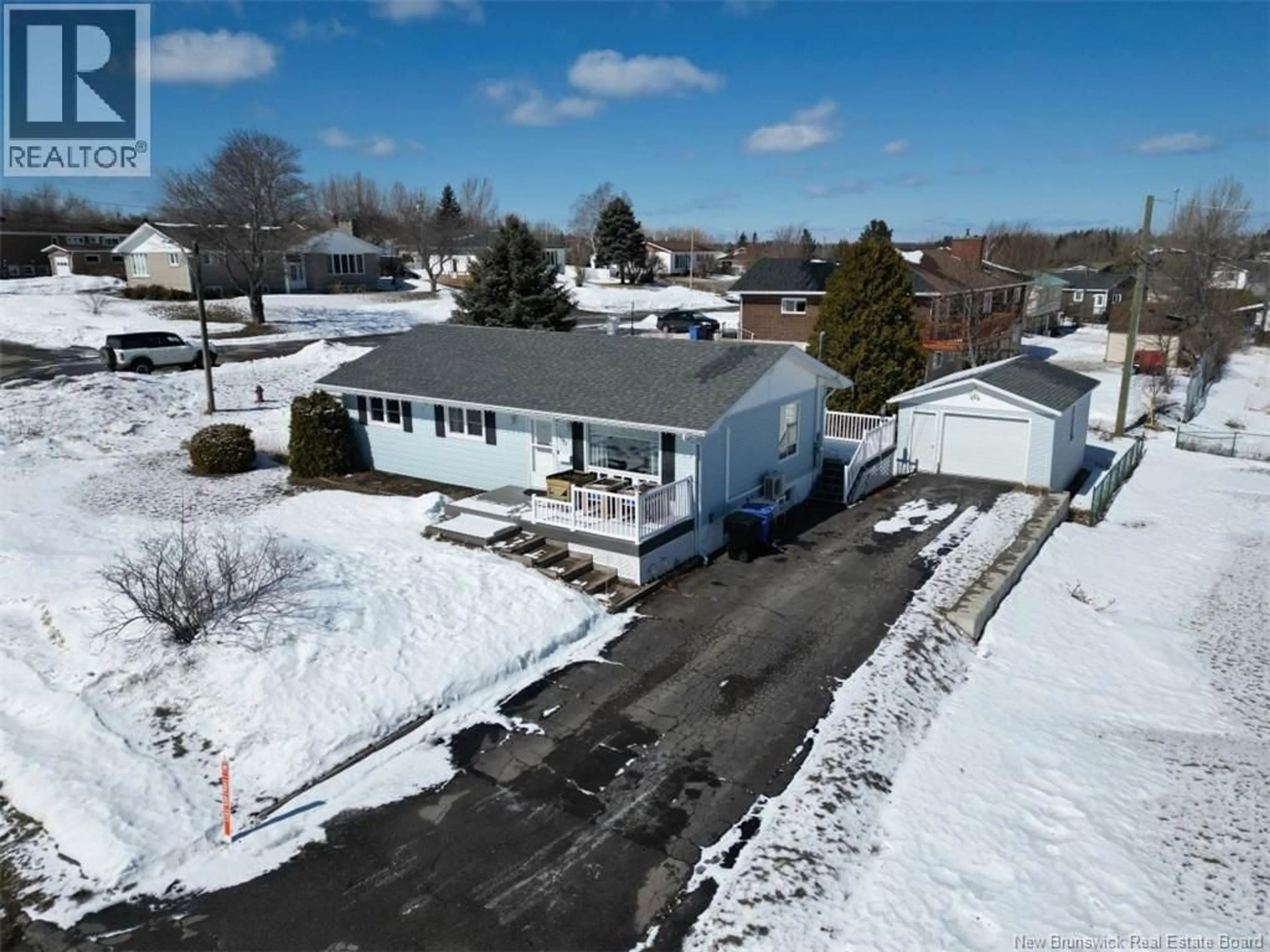 A pic from outside/outdoor area/front of a property/back of a property/a pic from drone, street for 190 NEIL, Bathurst New Brunswick E2A3E4