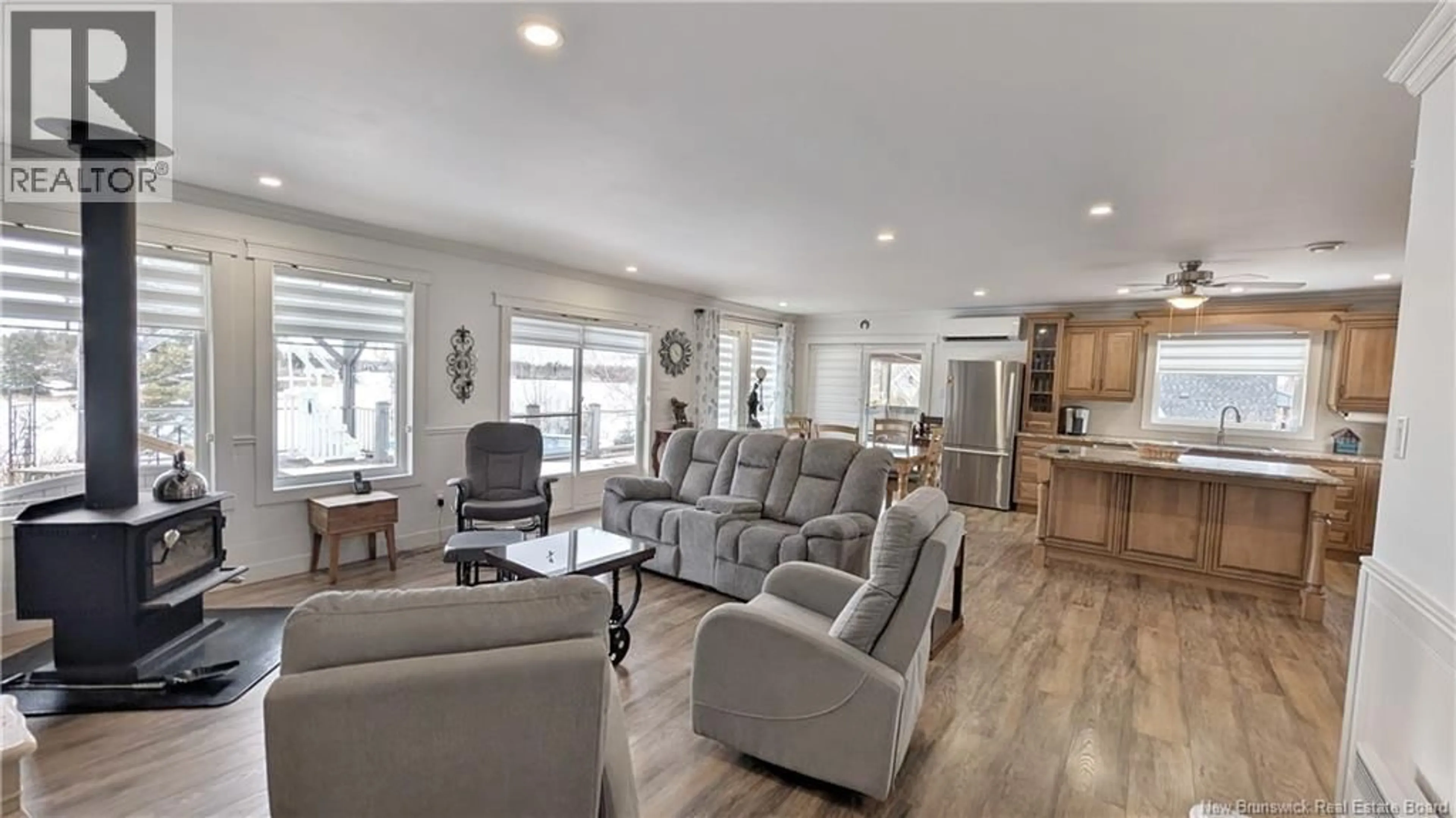 Living room with furniture, unknown for 703 RUE BASPUITS, Tracadie New Brunswick E1X1A5