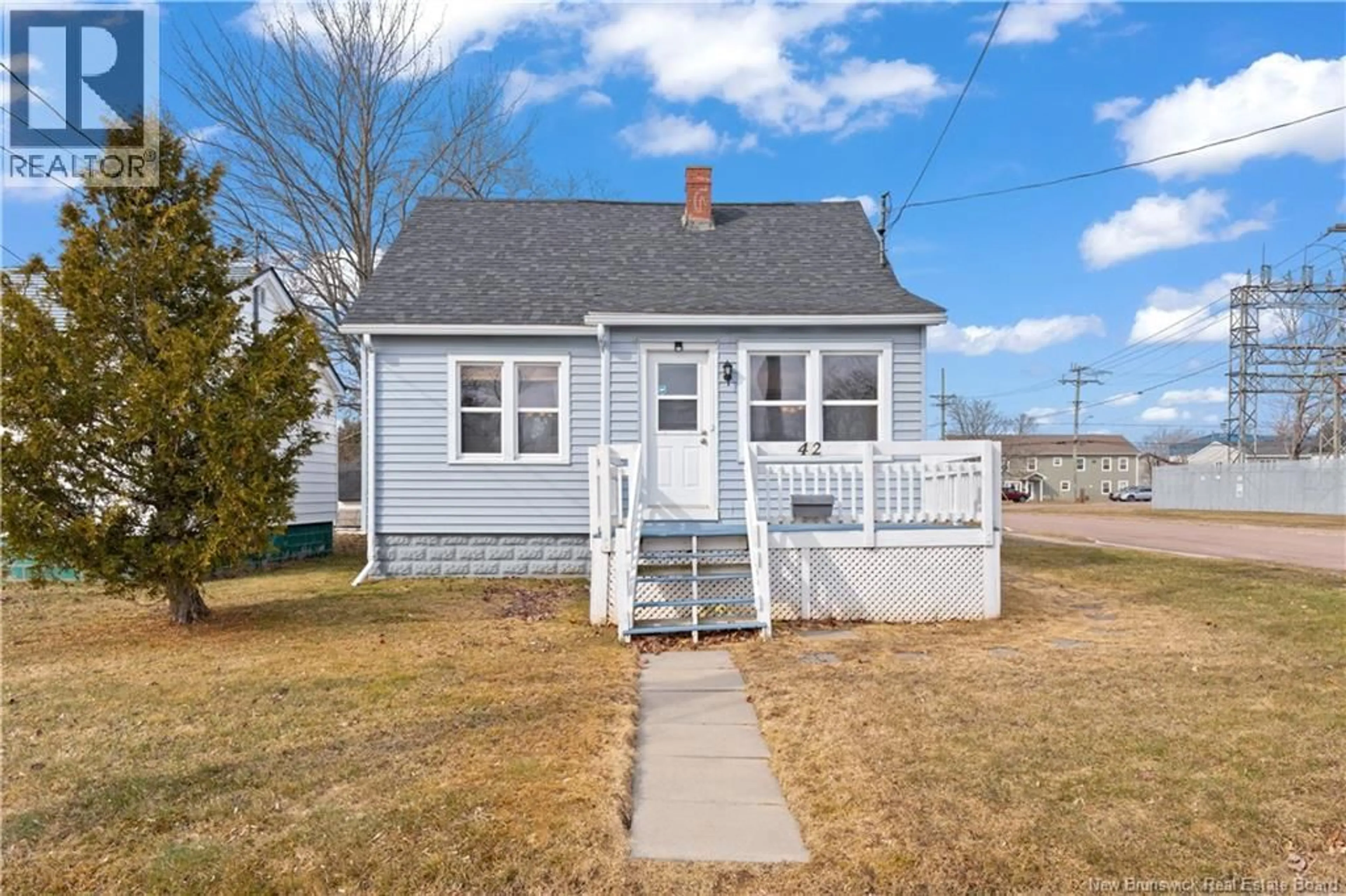 Home with vinyl exterior material, street for 42 WILBUR STREET, Moncton New Brunswick E1C7A5