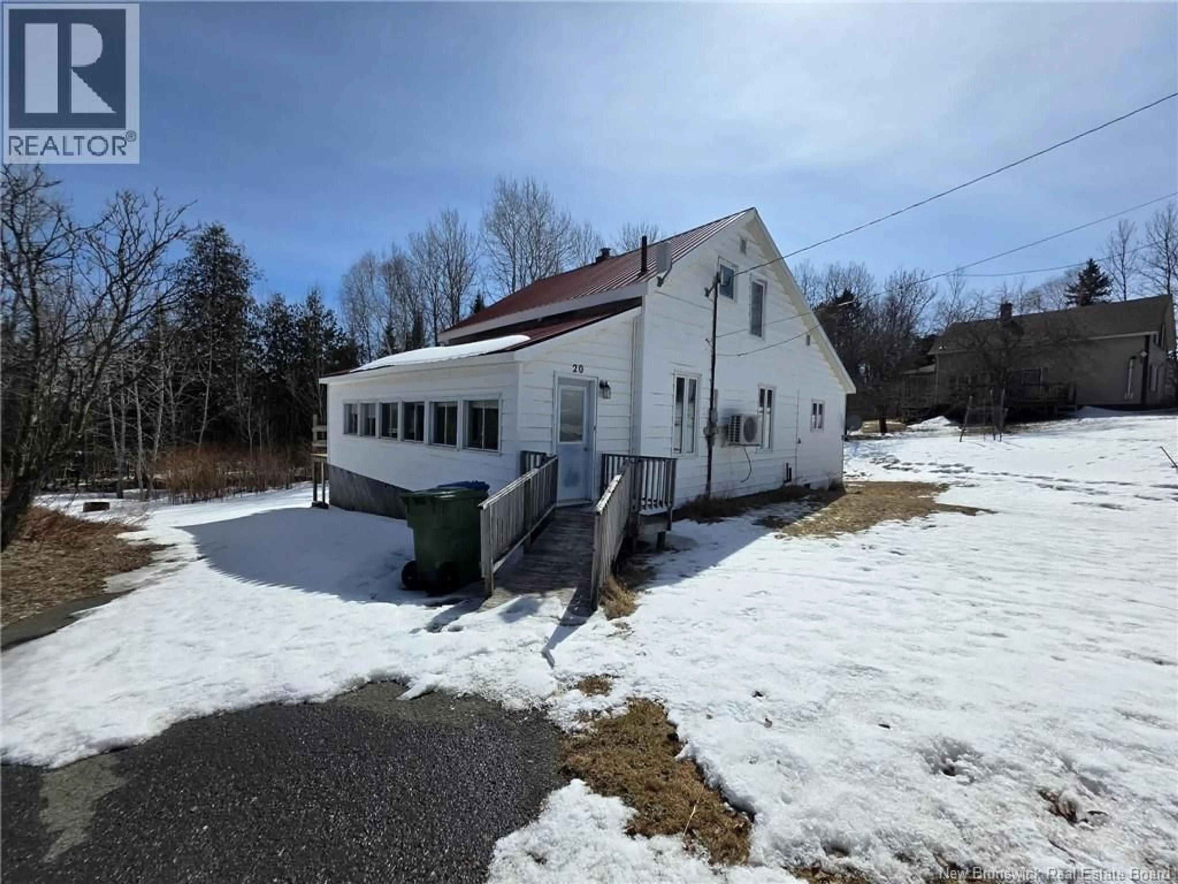 A pic from outside/outdoor area/front of a property/back of a property/a pic from drone, building for 20 ROULSTON AVENUE, Plaster Rock New Brunswick E7G2R2