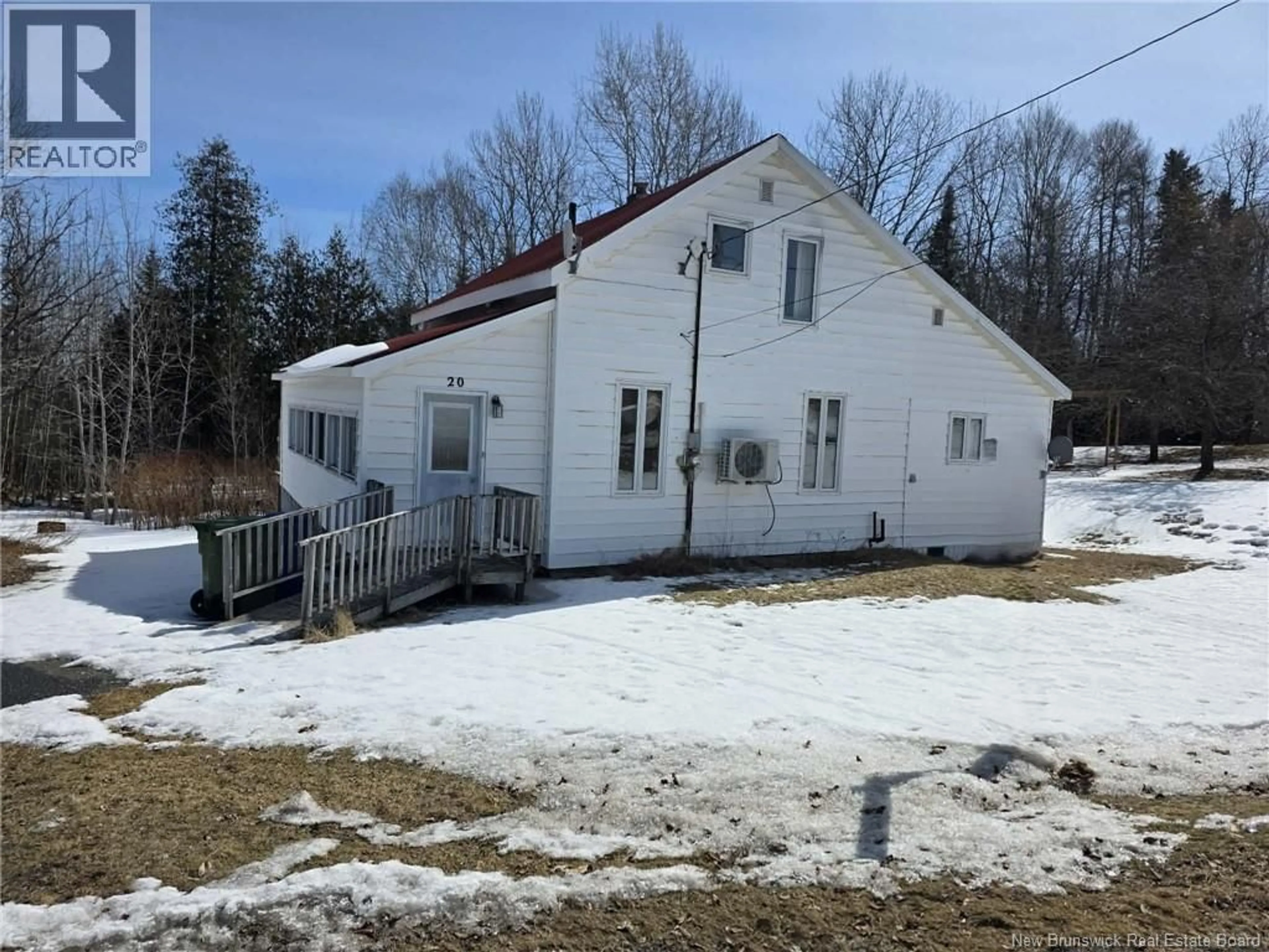 A pic from outside/outdoor area/front of a property/back of a property/a pic from drone, building for 20 ROULSTON AVENUE, Plaster Rock New Brunswick E7G2R2