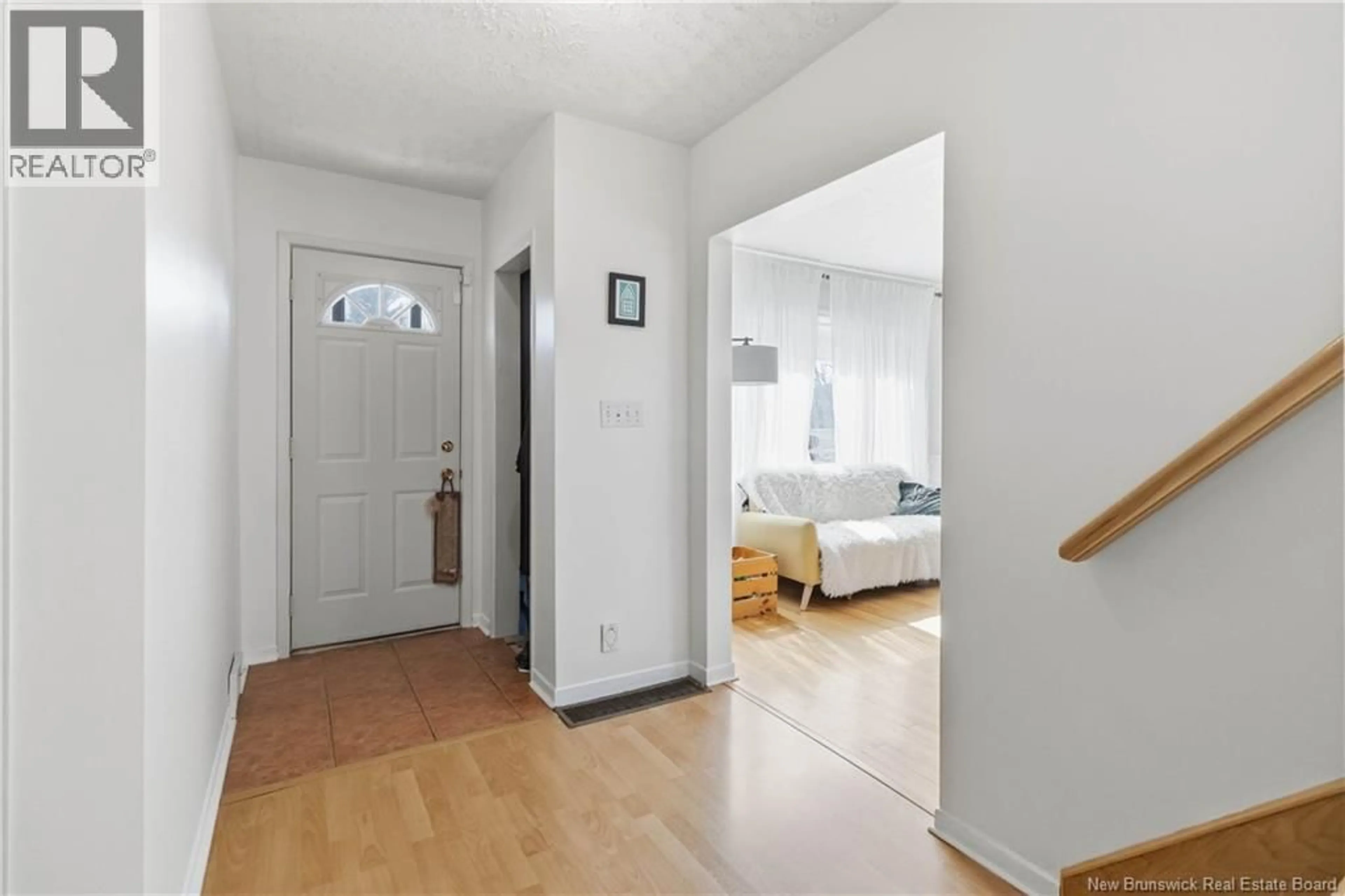 Indoor entryway for 133 YORK STREET, Moncton New Brunswick E1C2Z1