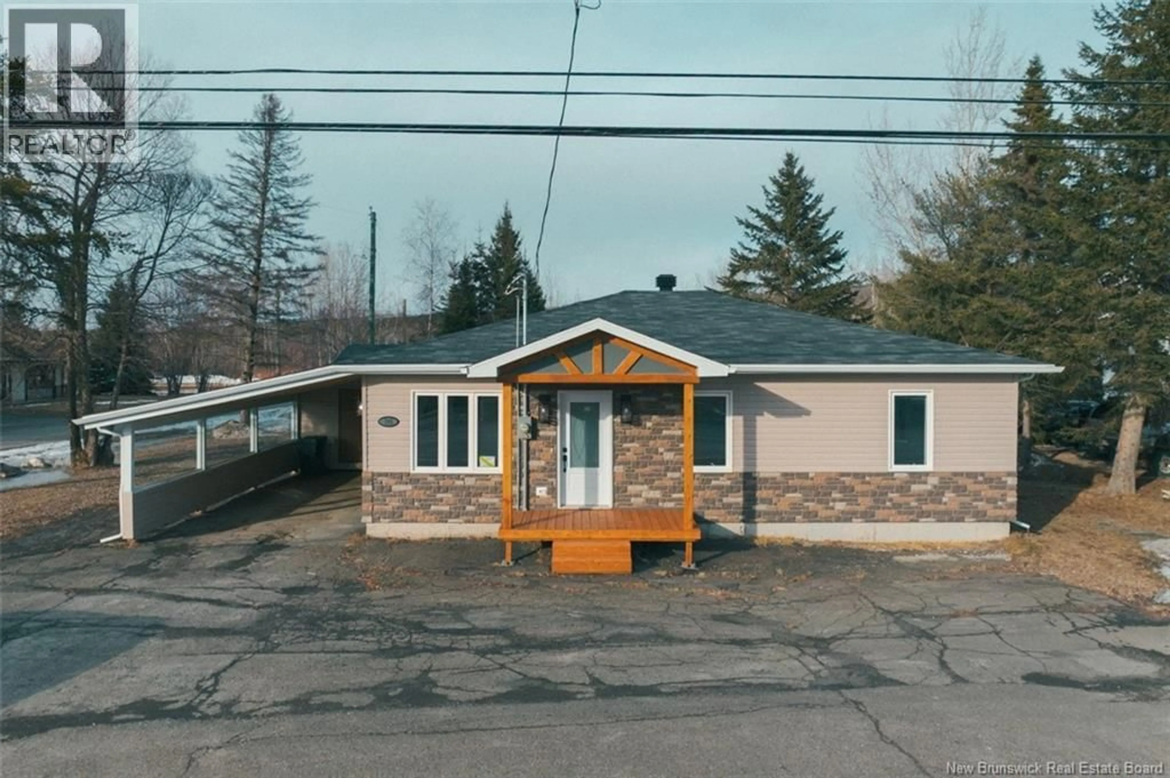 Unknown for 195 PRINCIPALE STREET, Sainte-Anne-De-Madawaska New Brunswick E7E1B8