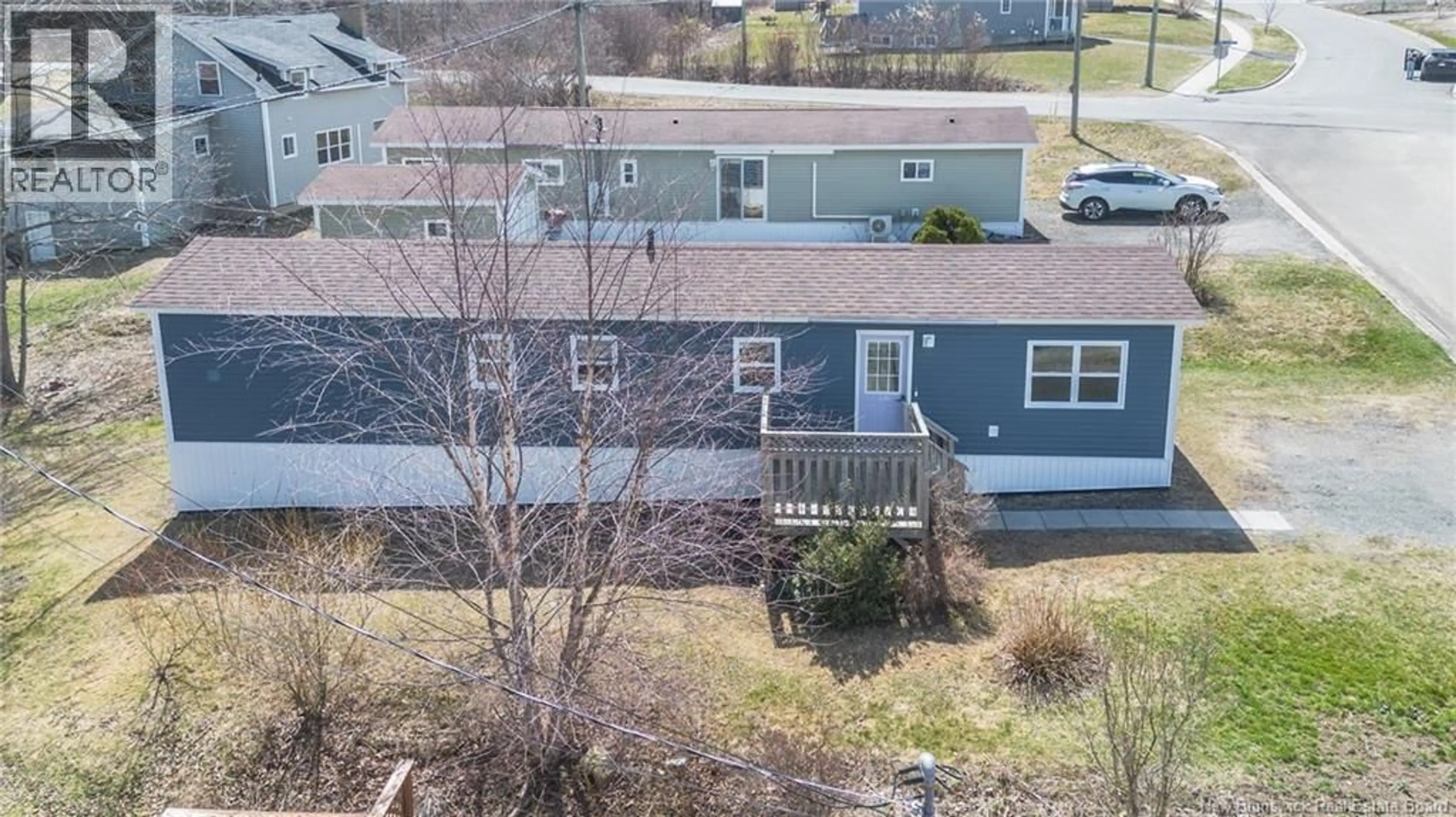 A pic from outside/outdoor area/front of a property/back of a property/a pic from drone, unknown for 2 MACINTOSH STREET, Fredericton New Brunswick E3C1L8