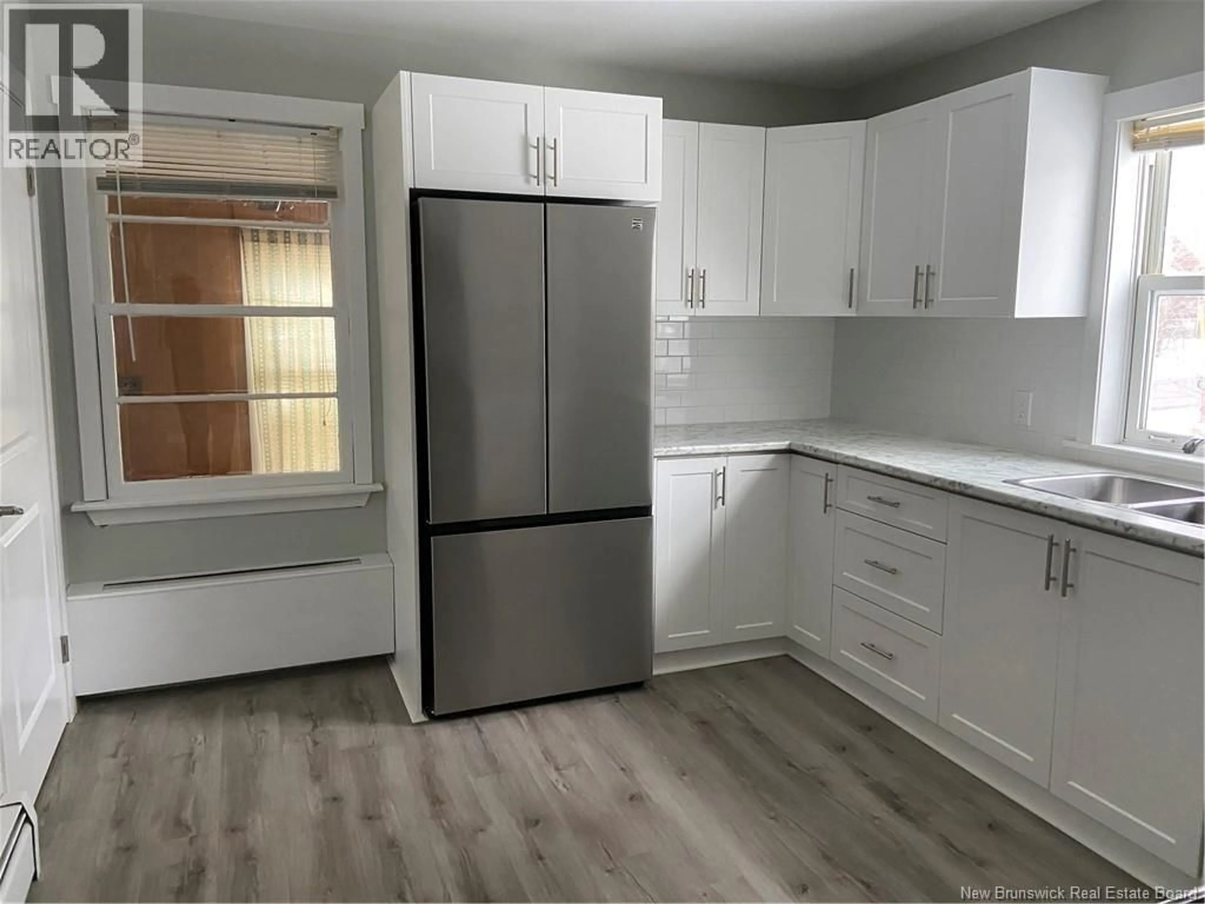 Standard kitchen, unknown for 130 AUDREY ROAD, Riverview New Brunswick E1B1P5