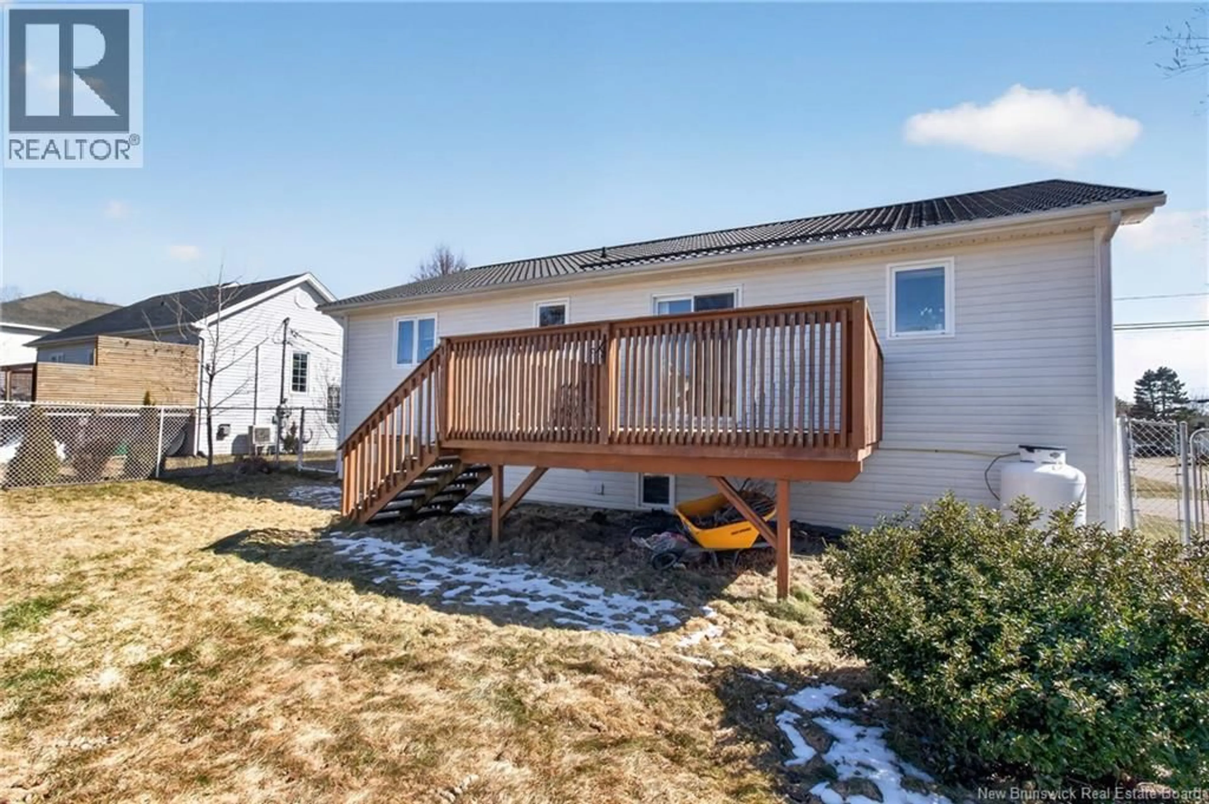 Home with vinyl exterior material, street for 141 GILBERT FINN, Dieppe New Brunswick E1A8B8