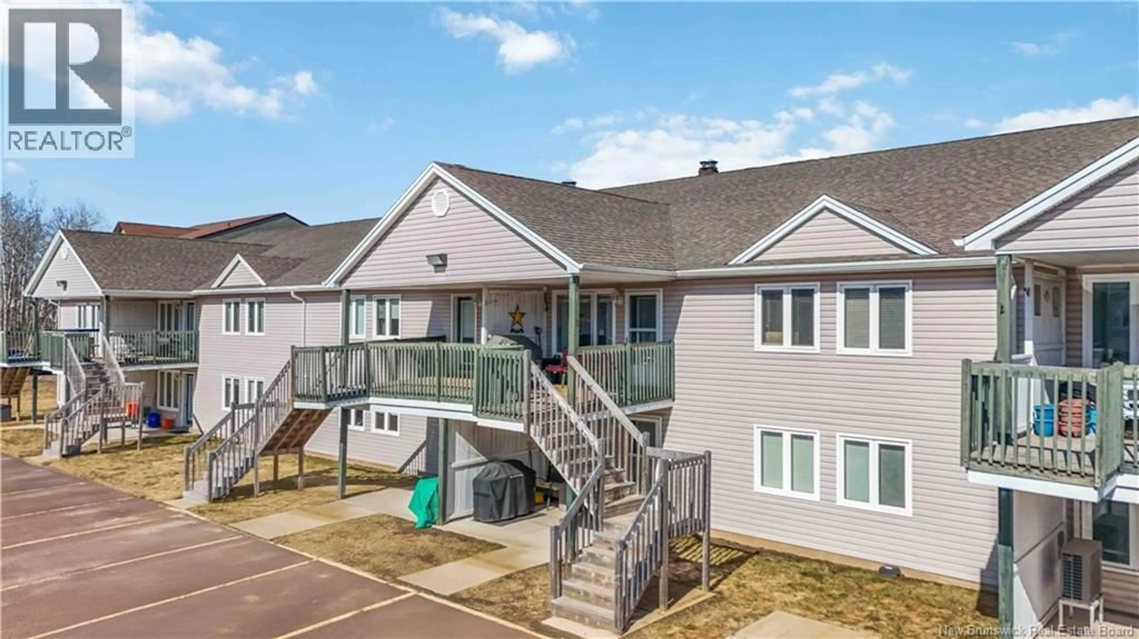 A pic from outside/outdoor area/front of a property/back of a property/a pic from drone, unknown for 27 - 30 GRANT STREET, Moncton New Brunswick E1A3R4