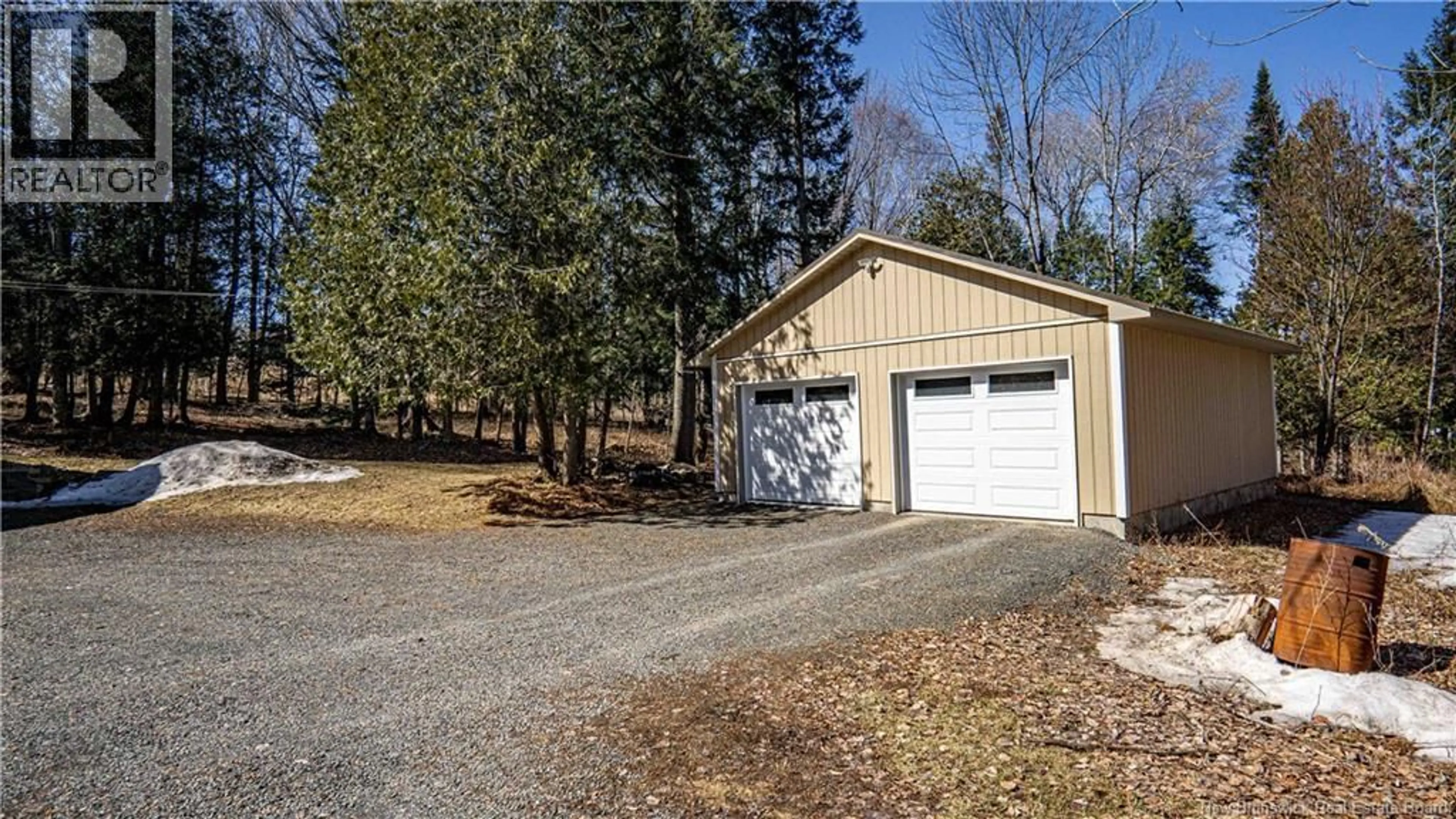 Indoor garage for 33 RIDGEVIEW DRIVE, Keswick Ridge New Brunswick E6L1R1