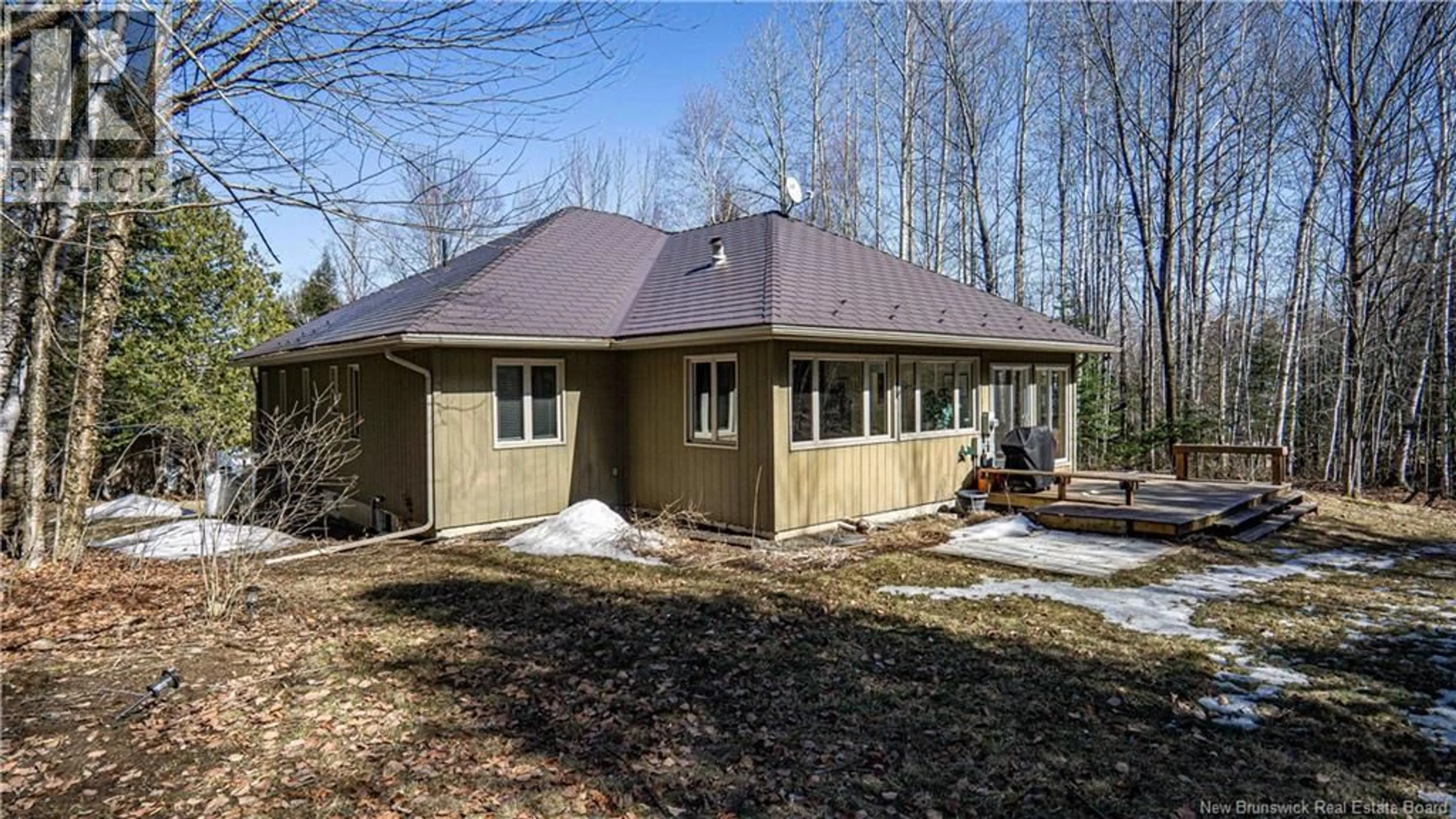 Home with vinyl exterior material, unknown for 33 RIDGEVIEW DRIVE, Keswick Ridge New Brunswick E6L1R1