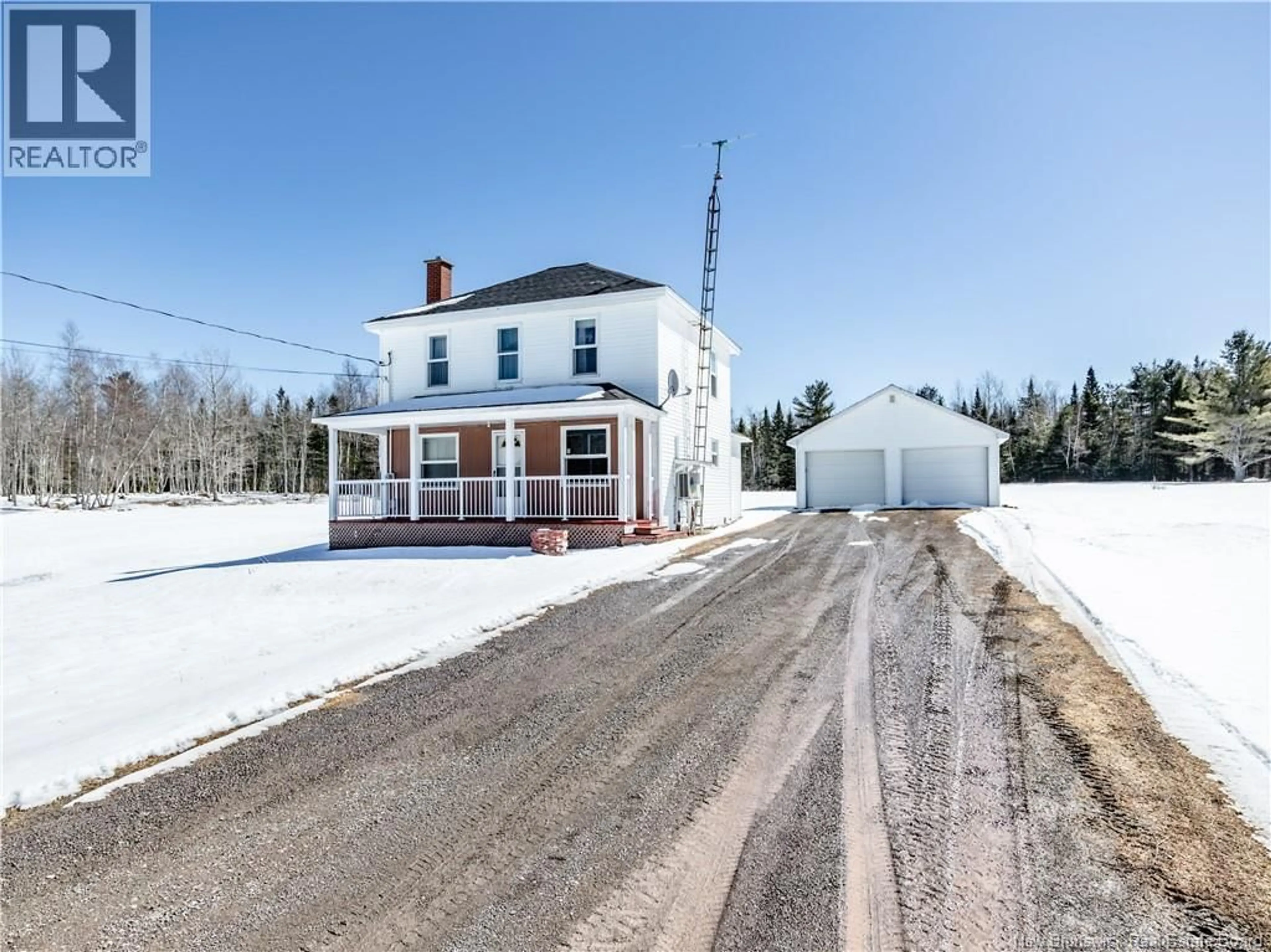 A pic from outside/outdoor area/front of a property/back of a property/a pic from drone, street for 2649 SAINT-IGNACE, Saint-Ignace New Brunswick E4X2J3