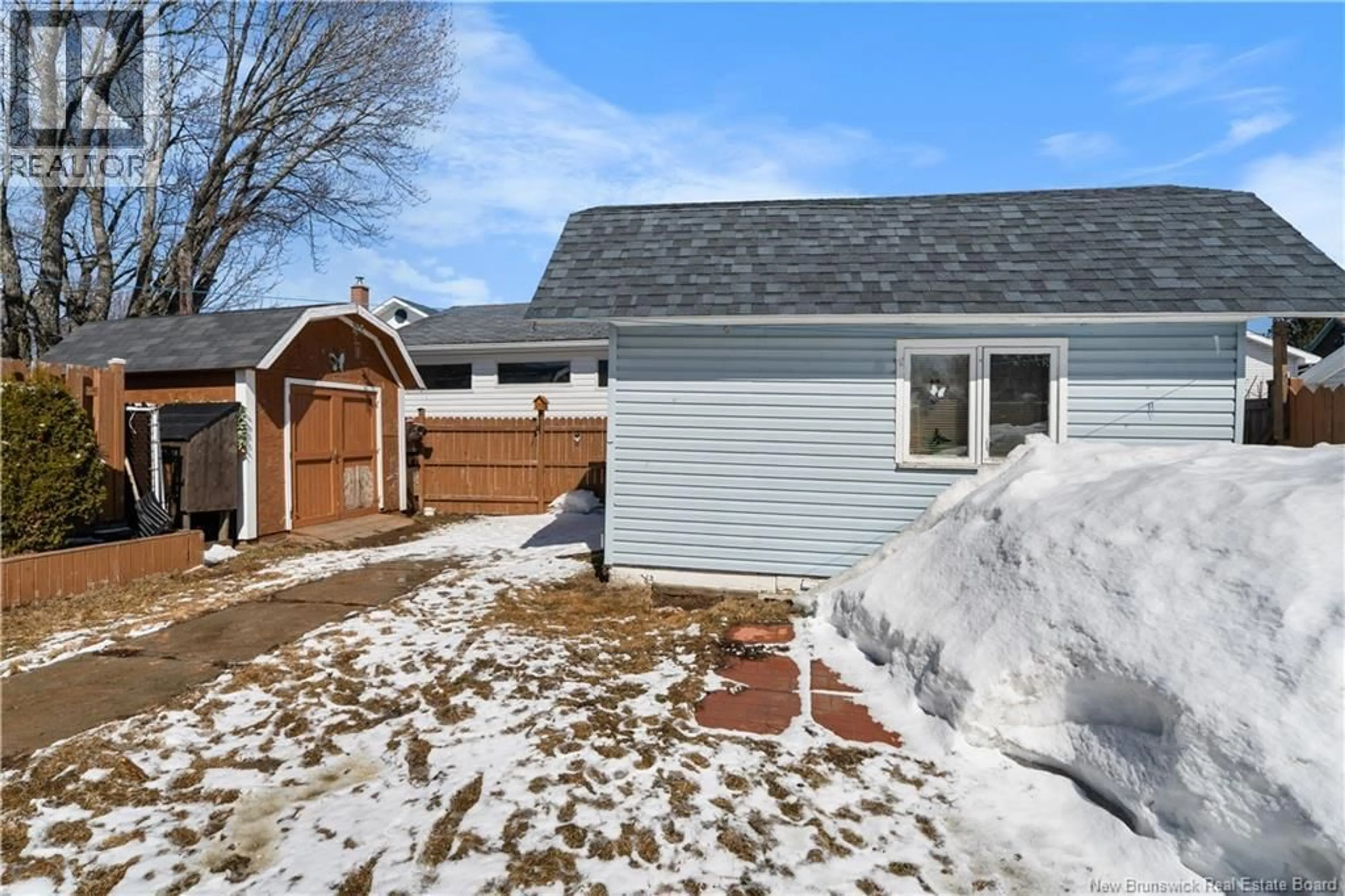 Unknown for 1540 SUNSET DRIVE, Bathurst New Brunswick E2A3P3