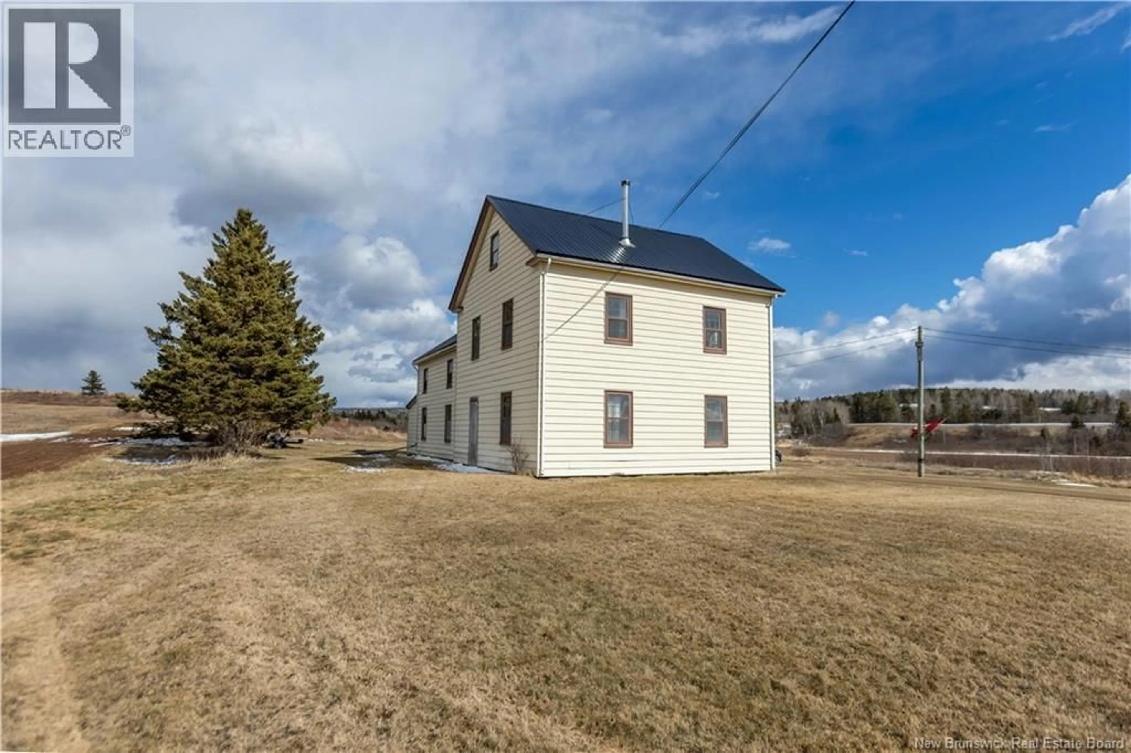 A pic from outside/outdoor area/front of a property/back of a property/a pic from drone, building for 4602 ROUTE 106, Dorchester New Brunswick E4K3G6