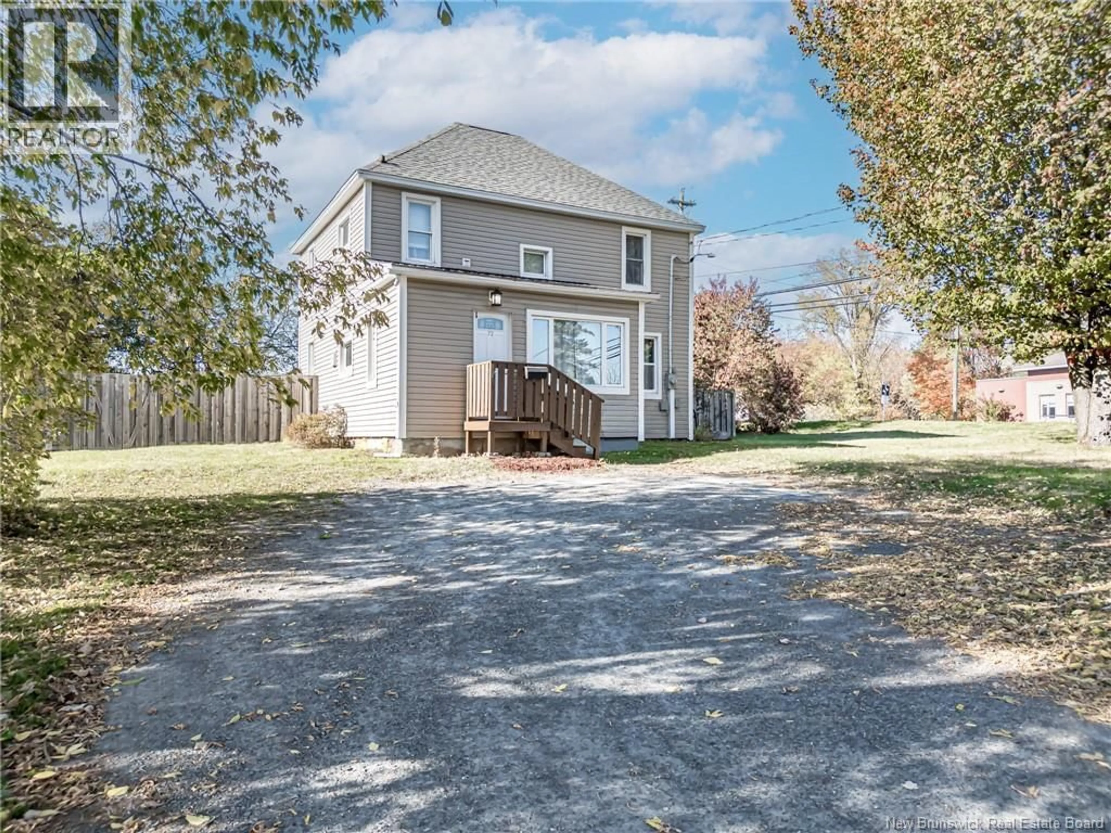 A pic from outside/outdoor area/front of a property/back of a property/a pic from drone, street for 72 MAIN STREET, Fredericton New Brunswick E3A1C3