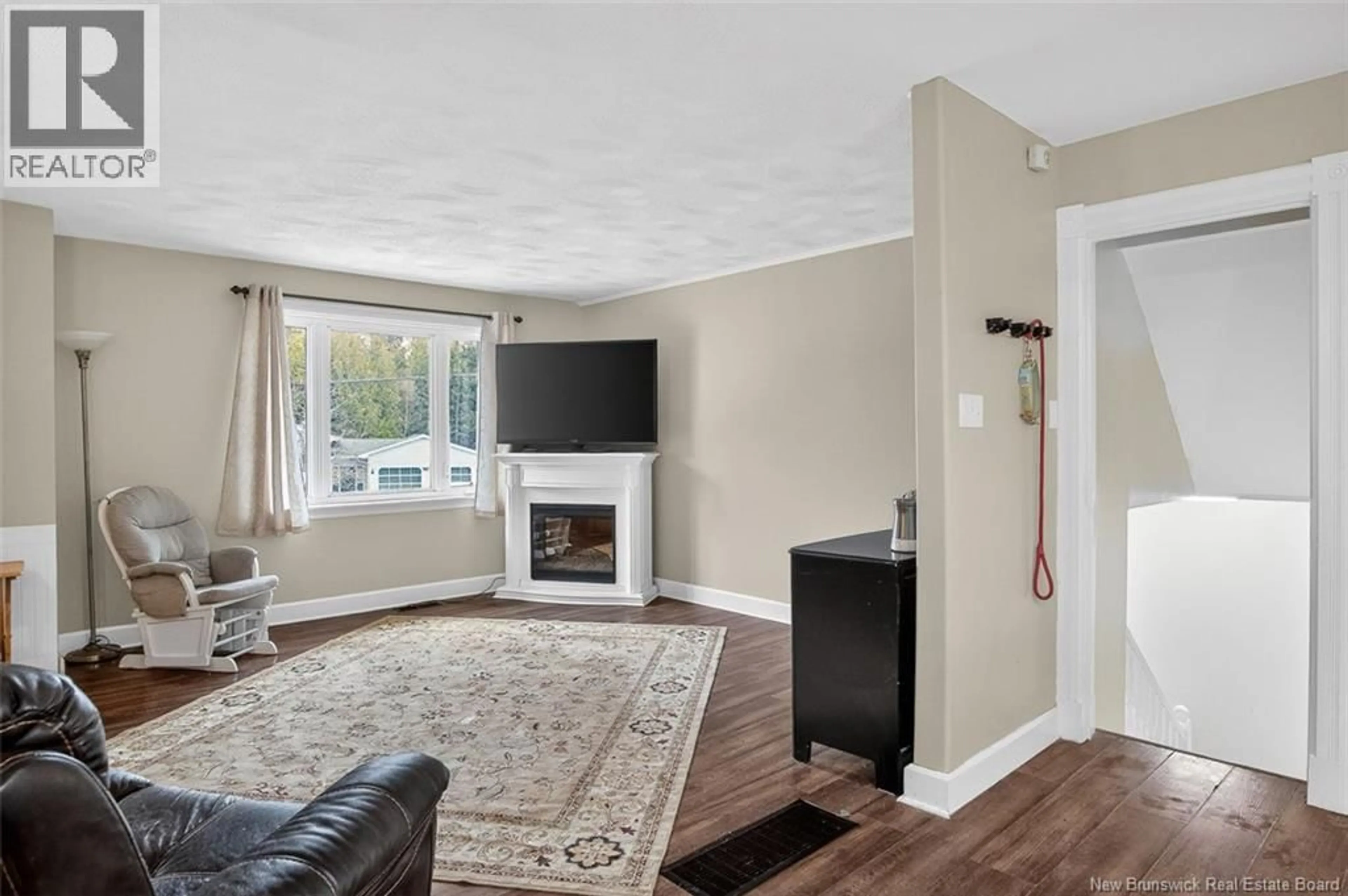 Living room with furniture, unknown for 49 SWANTON DRIVE, Quispamsis New Brunswick E2E4T3