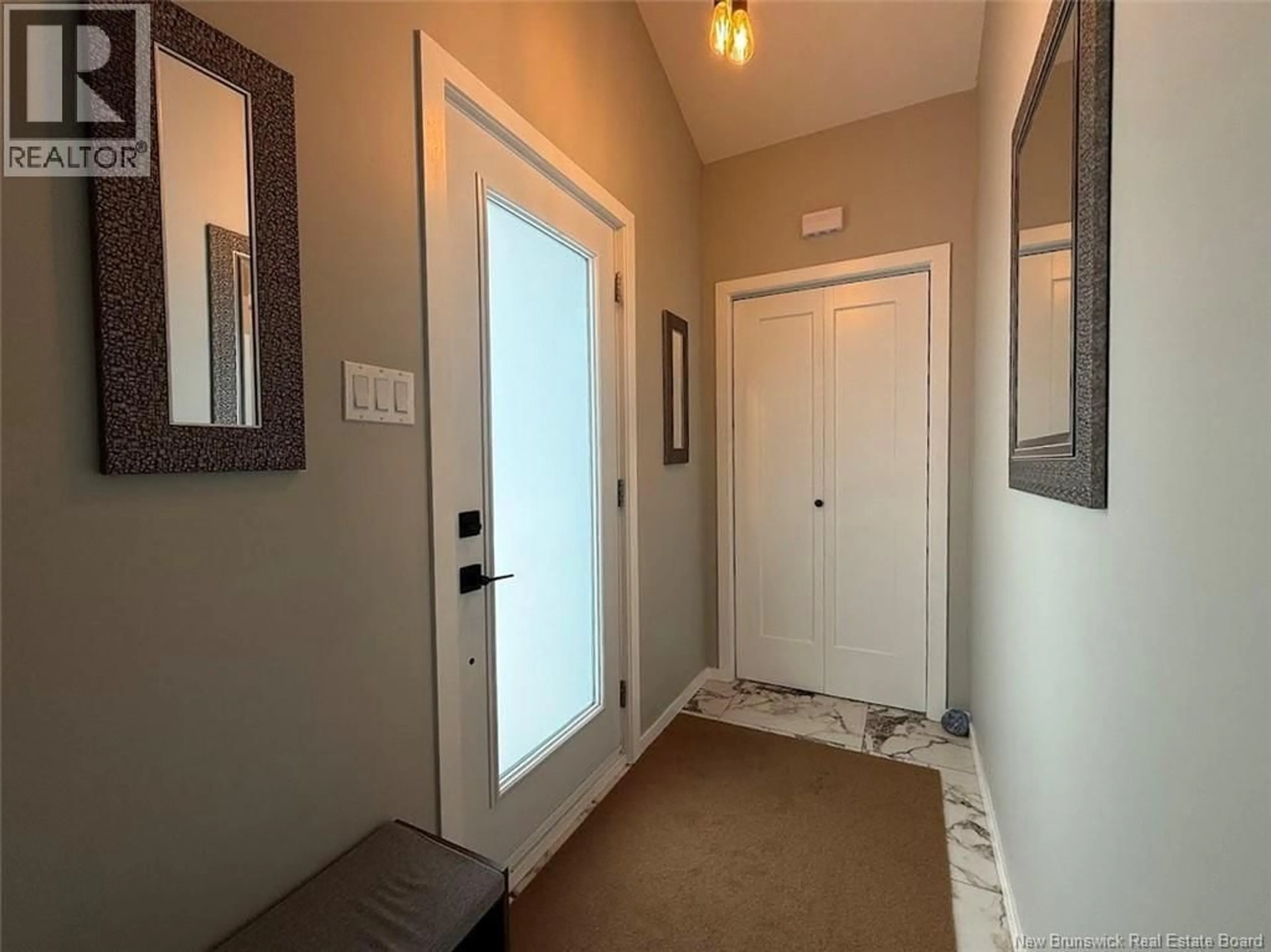 Indoor entryway for 100 RIVIÈRE À LA TRUITE ROAD, Saint-Jacques New Brunswick E7B1Y7