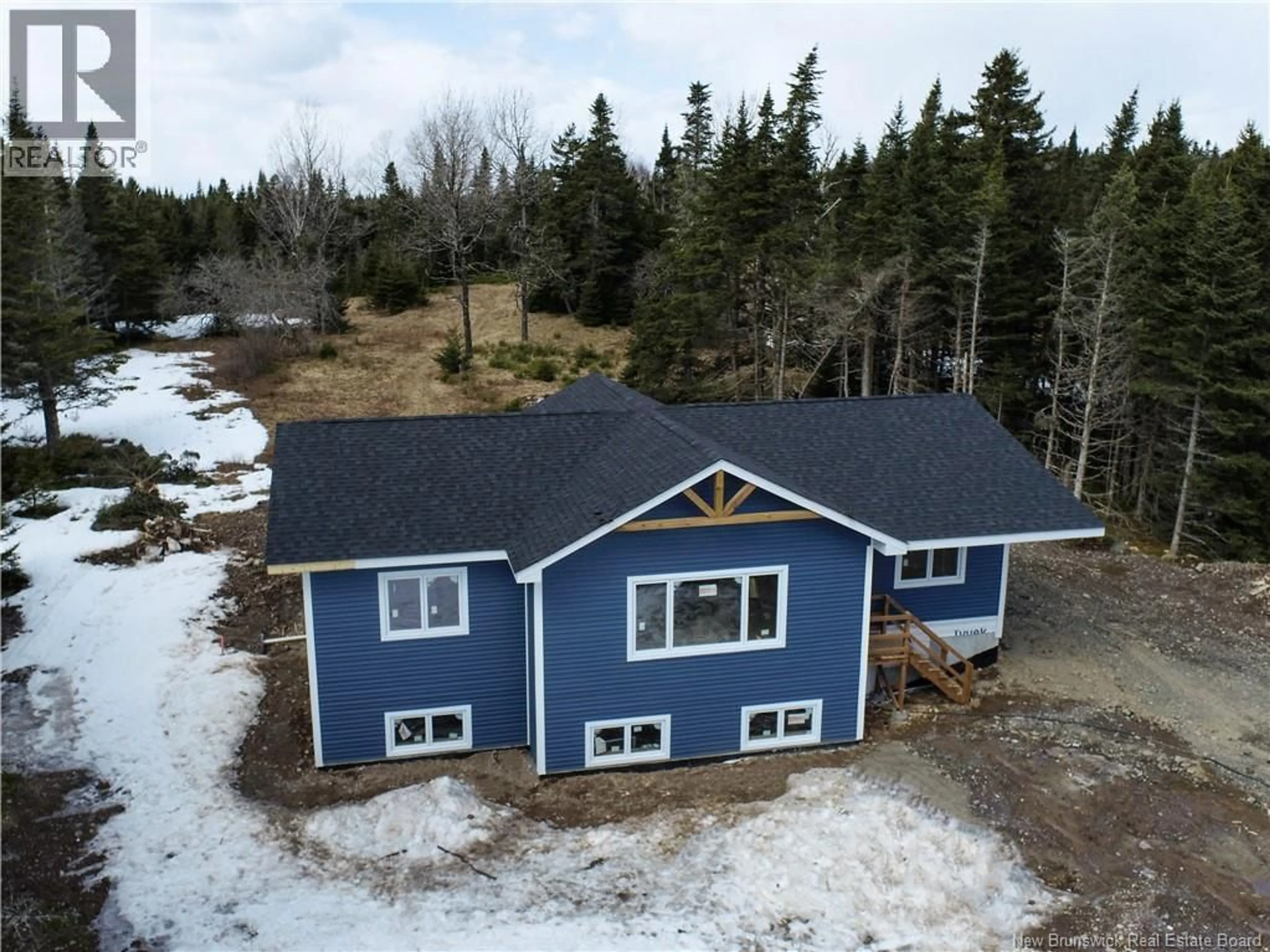 A pic from outside/outdoor area/front of a property/back of a property/a pic from drone, building for 185 BASE ROAD, Willow Grove New Brunswick E2S1N4
