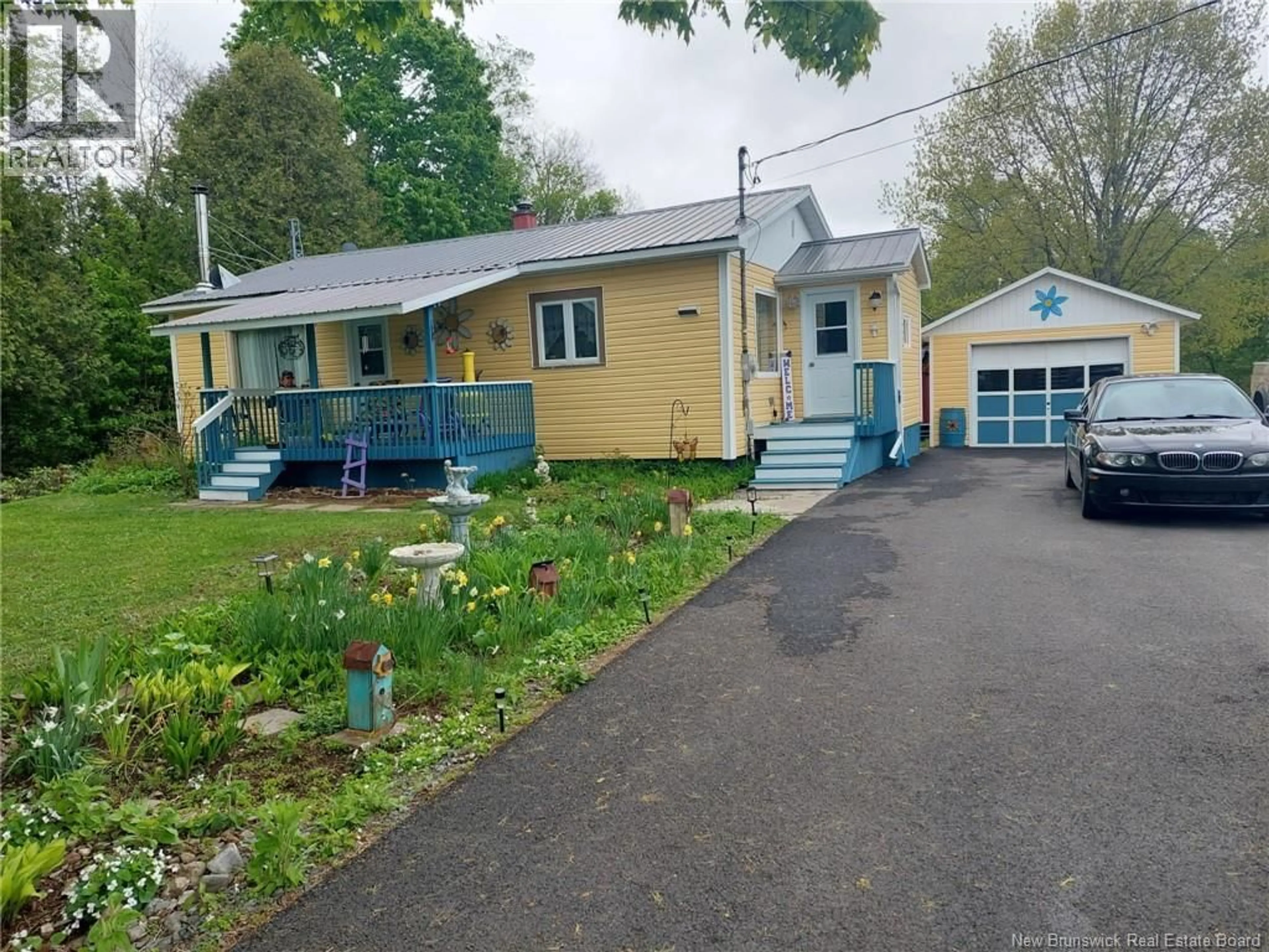 A pic from outside/outdoor area/front of a property/back of a property/a pic from drone, street for 10105 ROUTE 105, Beechwood New Brunswick E7J2A5