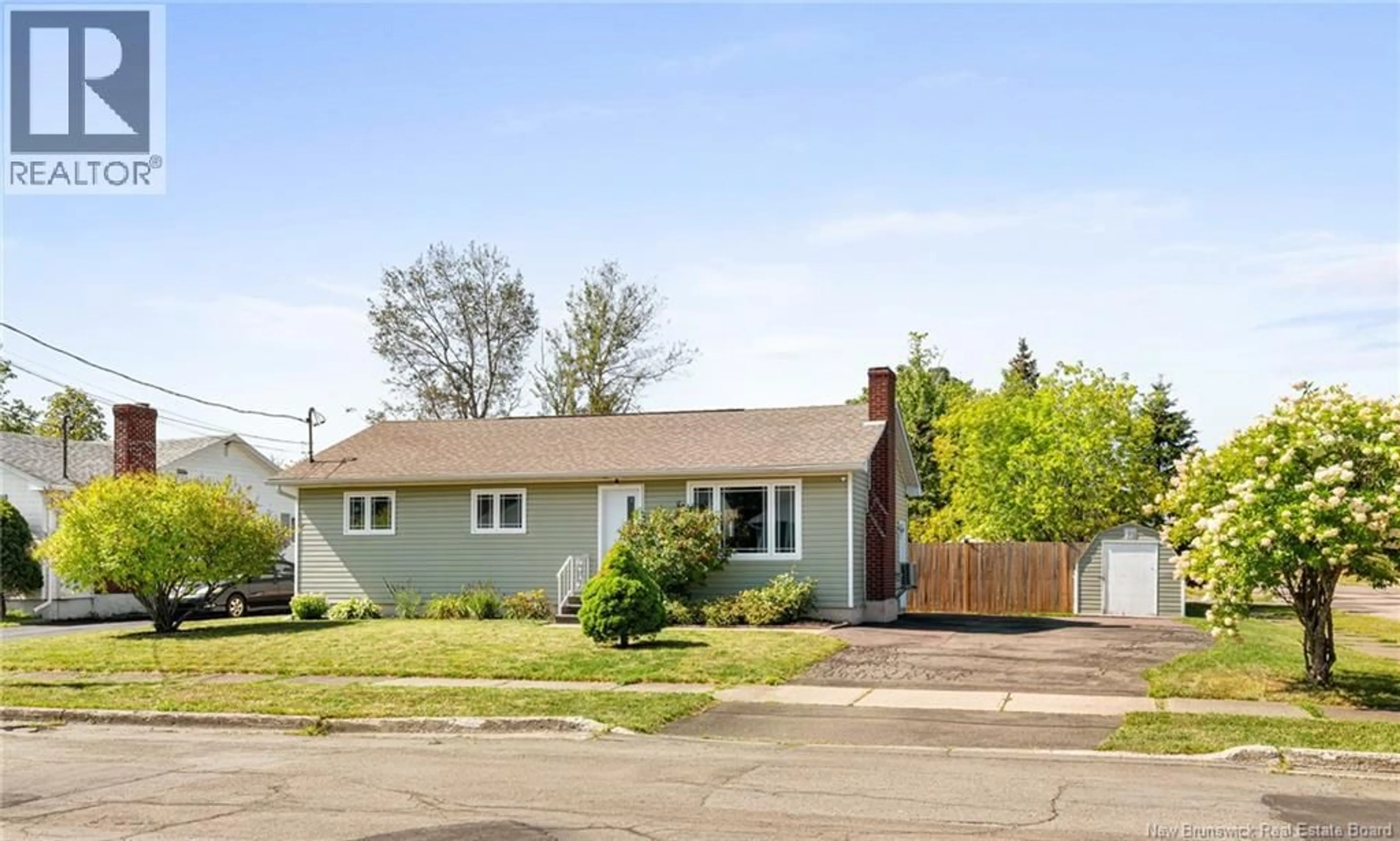 Home with vinyl exterior material, street for 182 SUMNER AVENUE, Moncton New Brunswick E1C8A5