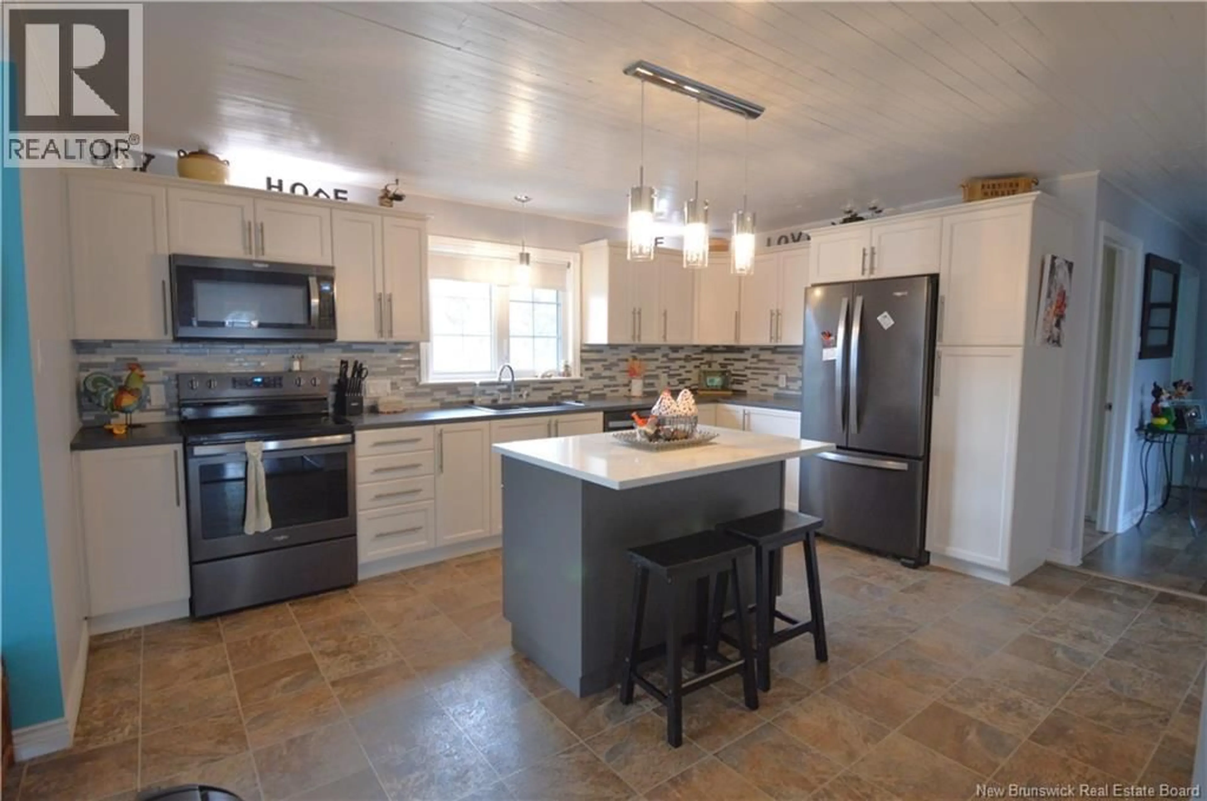 Open concept kitchen, ceramic/tile floor for 4469 ROUTE 134, Cocagne New Brunswick E4R5B9