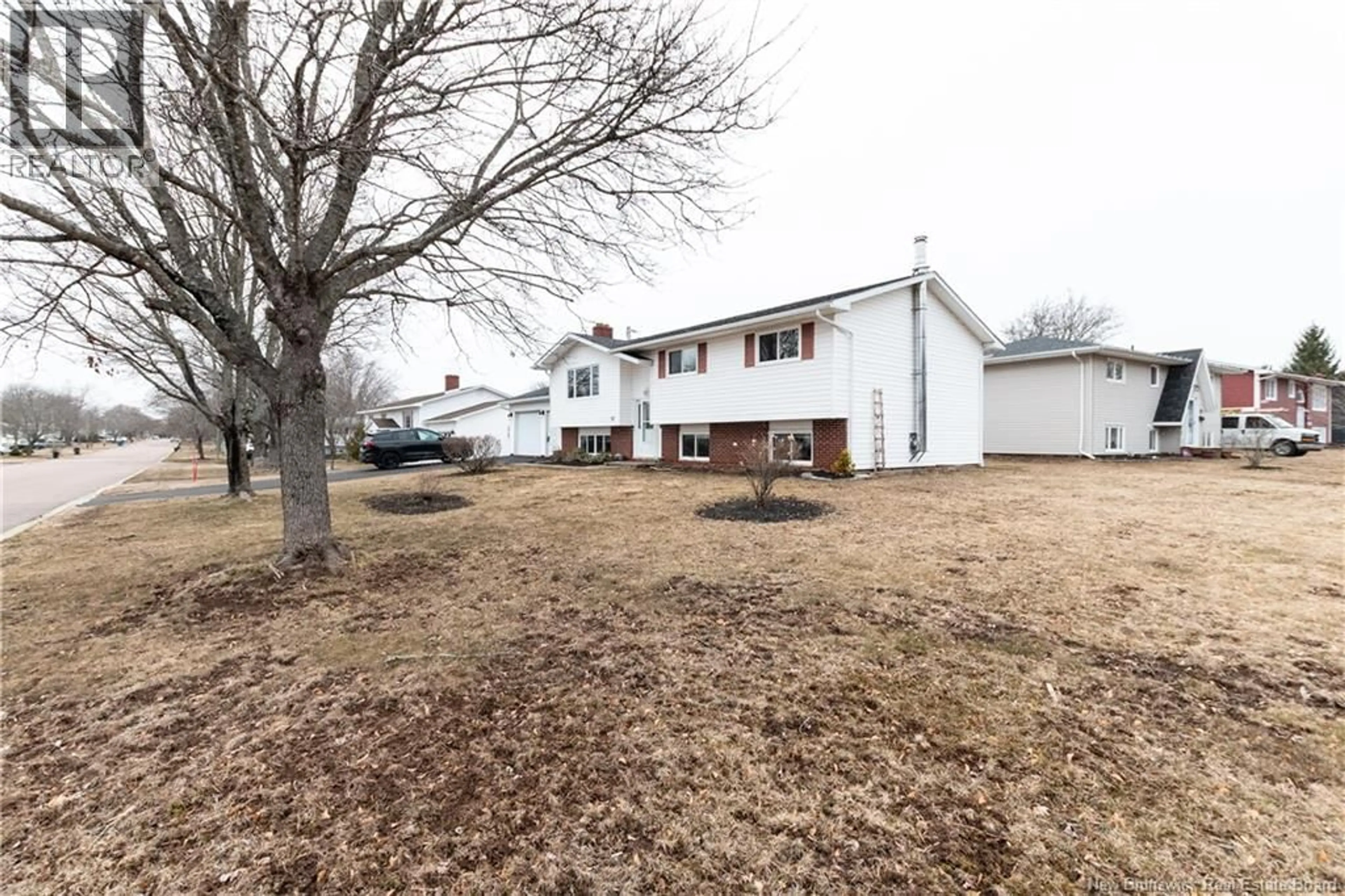 A pic from outside/outdoor area/front of a property/back of a property/a pic from drone, street for 57 WARREN AVENUE, Riverview New Brunswick E1B3R8