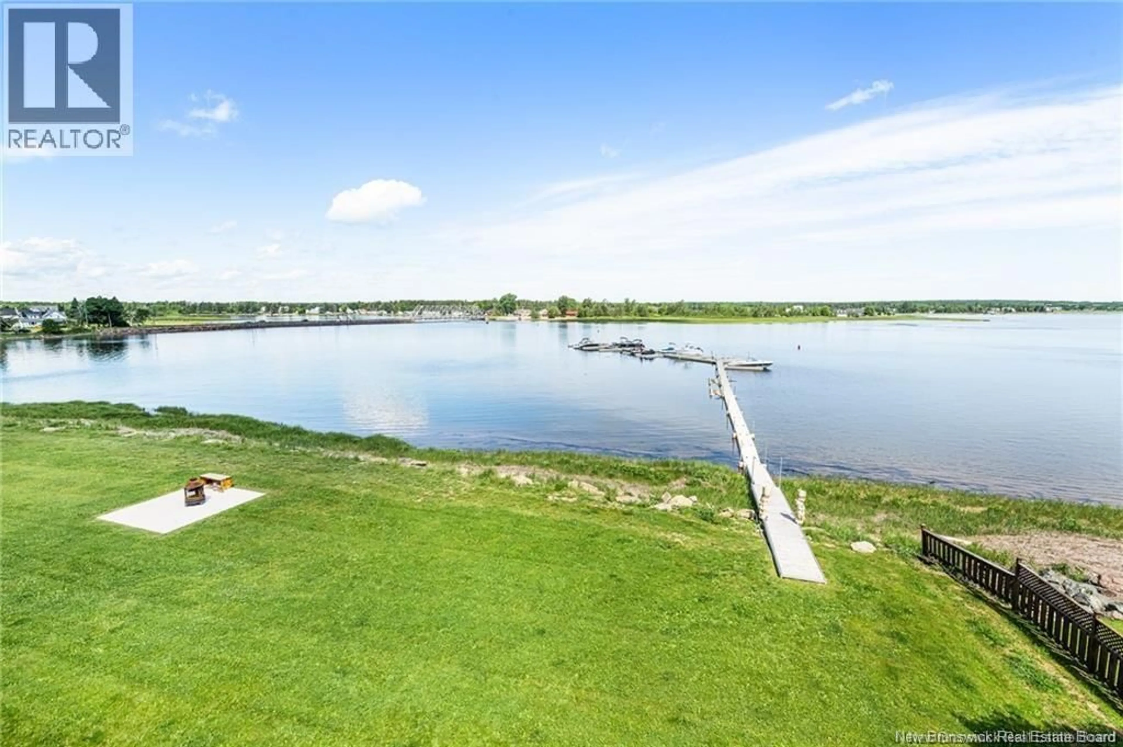 A pic from outside/outdoor area/front of a property/back of a property/a pic from drone, water/lake/river/ocean view for 109 - 3808 ROUTE 134, Shediac Bridge New Brunswick E4R1T5