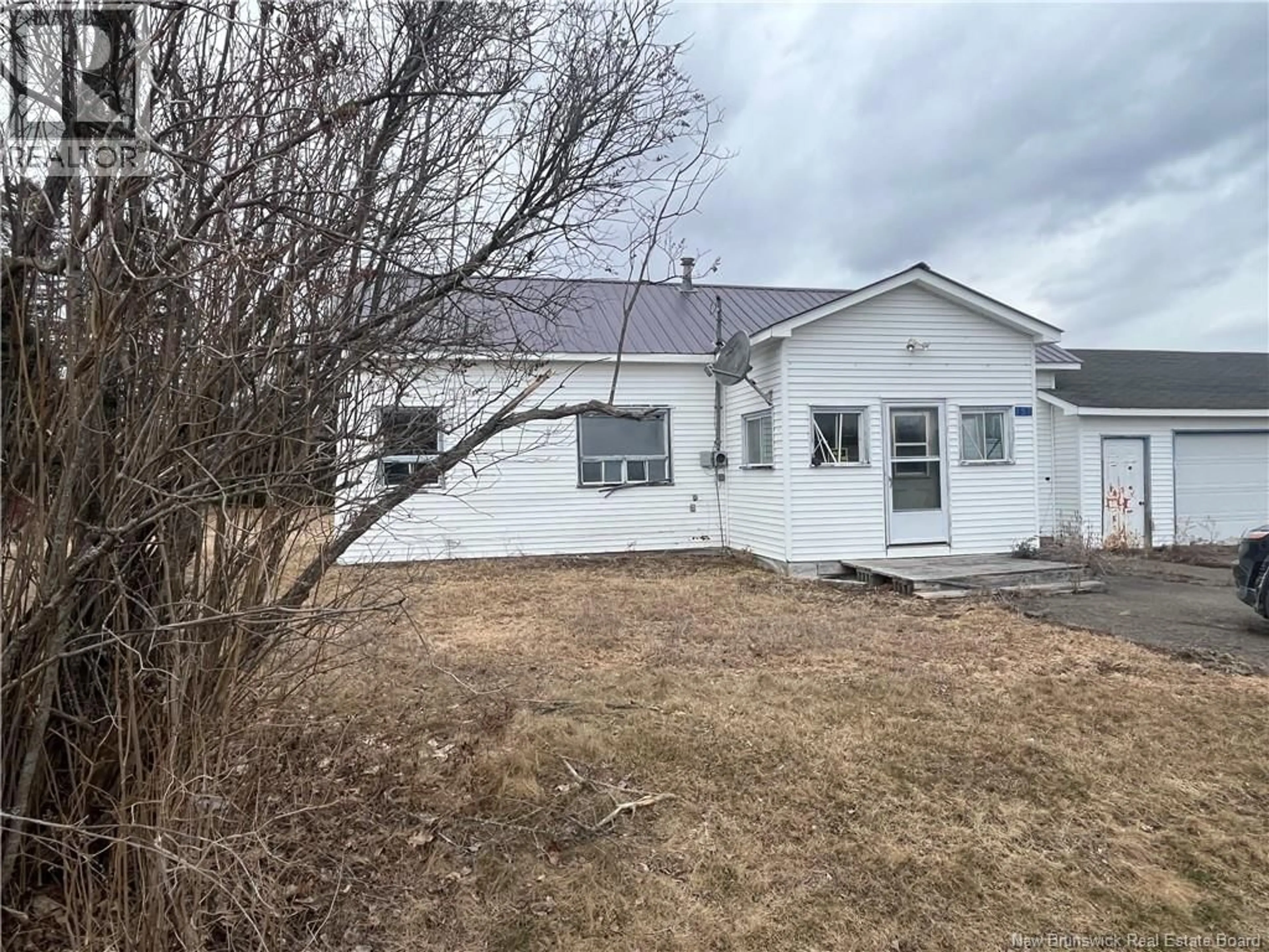 Unknown for 157 MECHANIC STREET, Bath New Brunswick E7J1G9