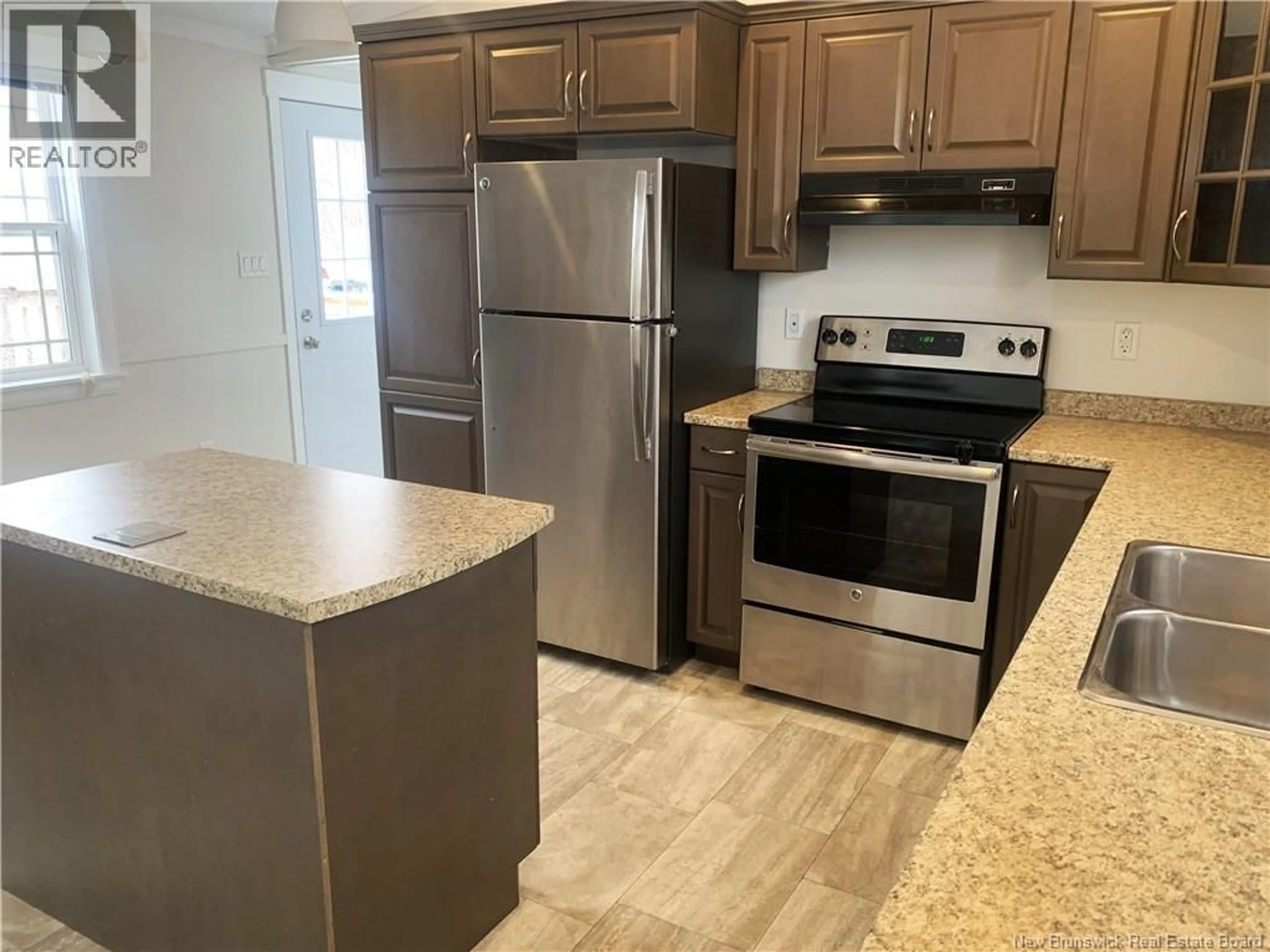 Standard kitchen, unknown for 48 PERROT, Shediac New Brunswick E4P0H4