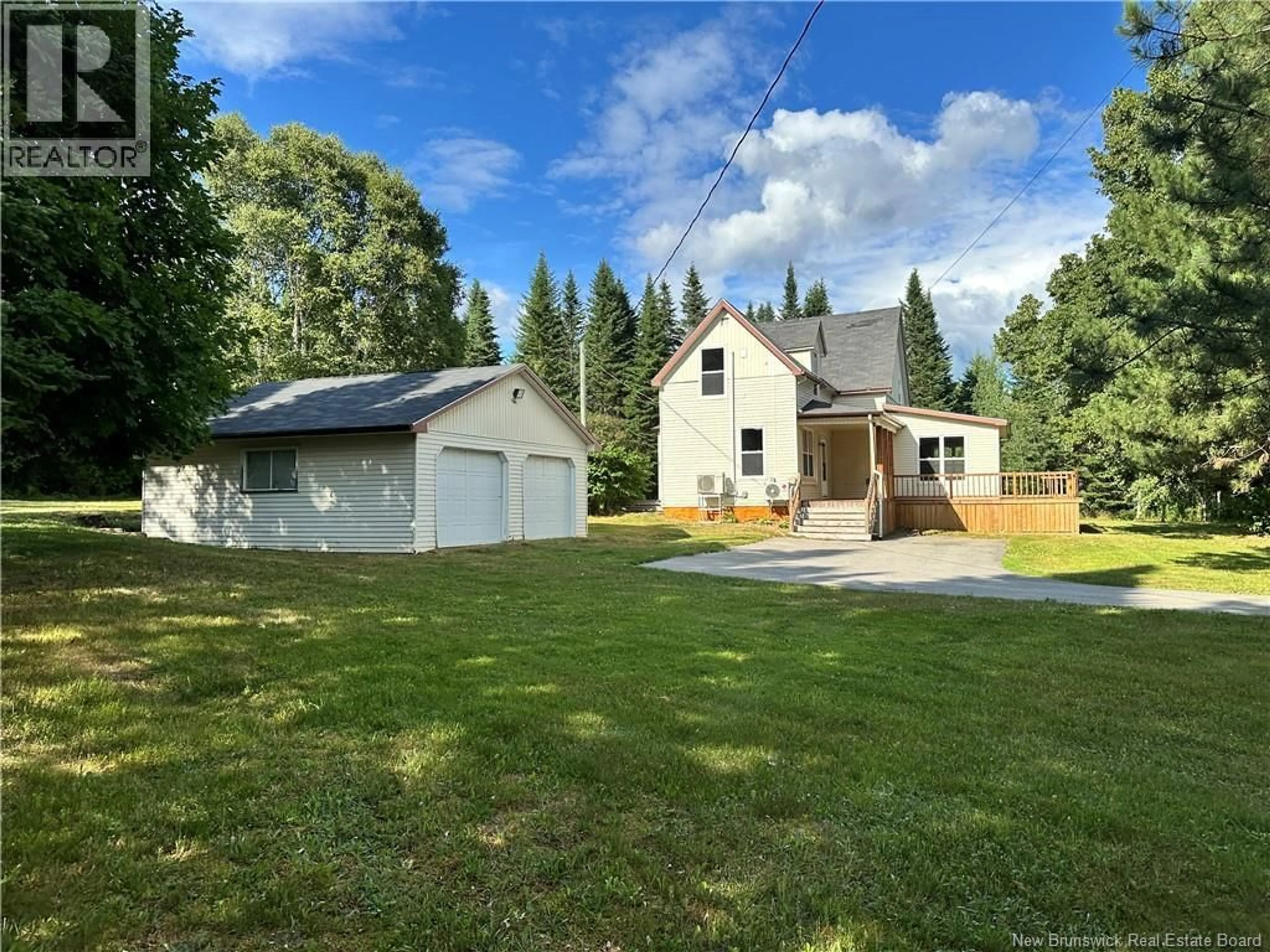 A pic from outside/outdoor area/front of a property/back of a property/a pic from drone, unknown for 3107 KING GEORGE HWY, Miramichi New Brunswick E1V7C1