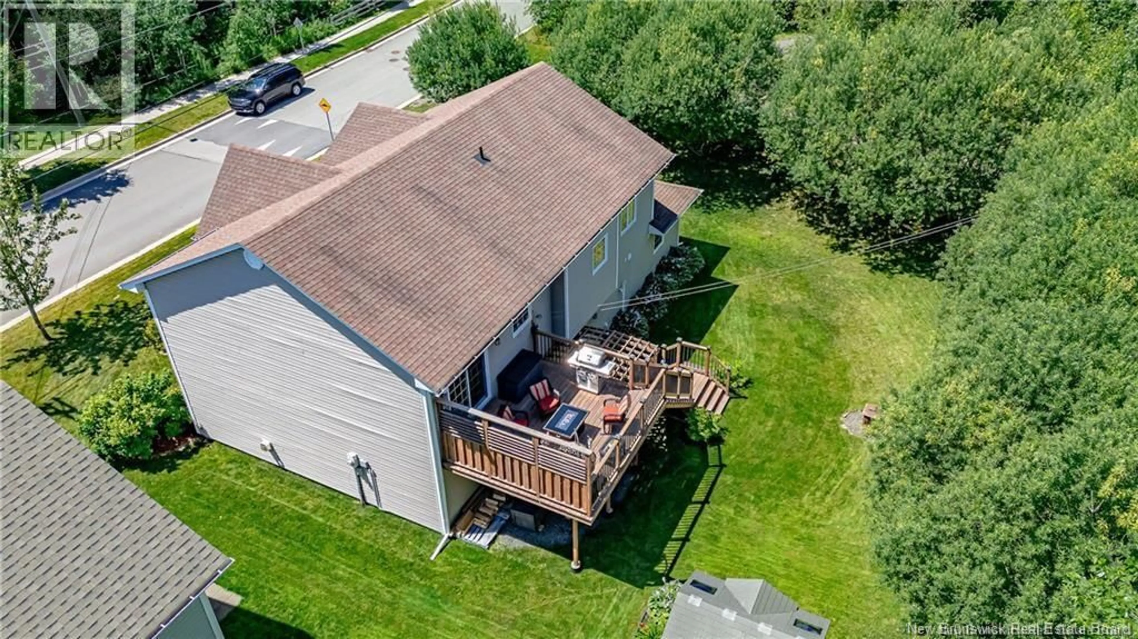 A pic from outside/outdoor area/front of a property/back of a property/a pic from drone, unknown for 48 PETERS DRIVE, Fredericton New Brunswick E3A0L2