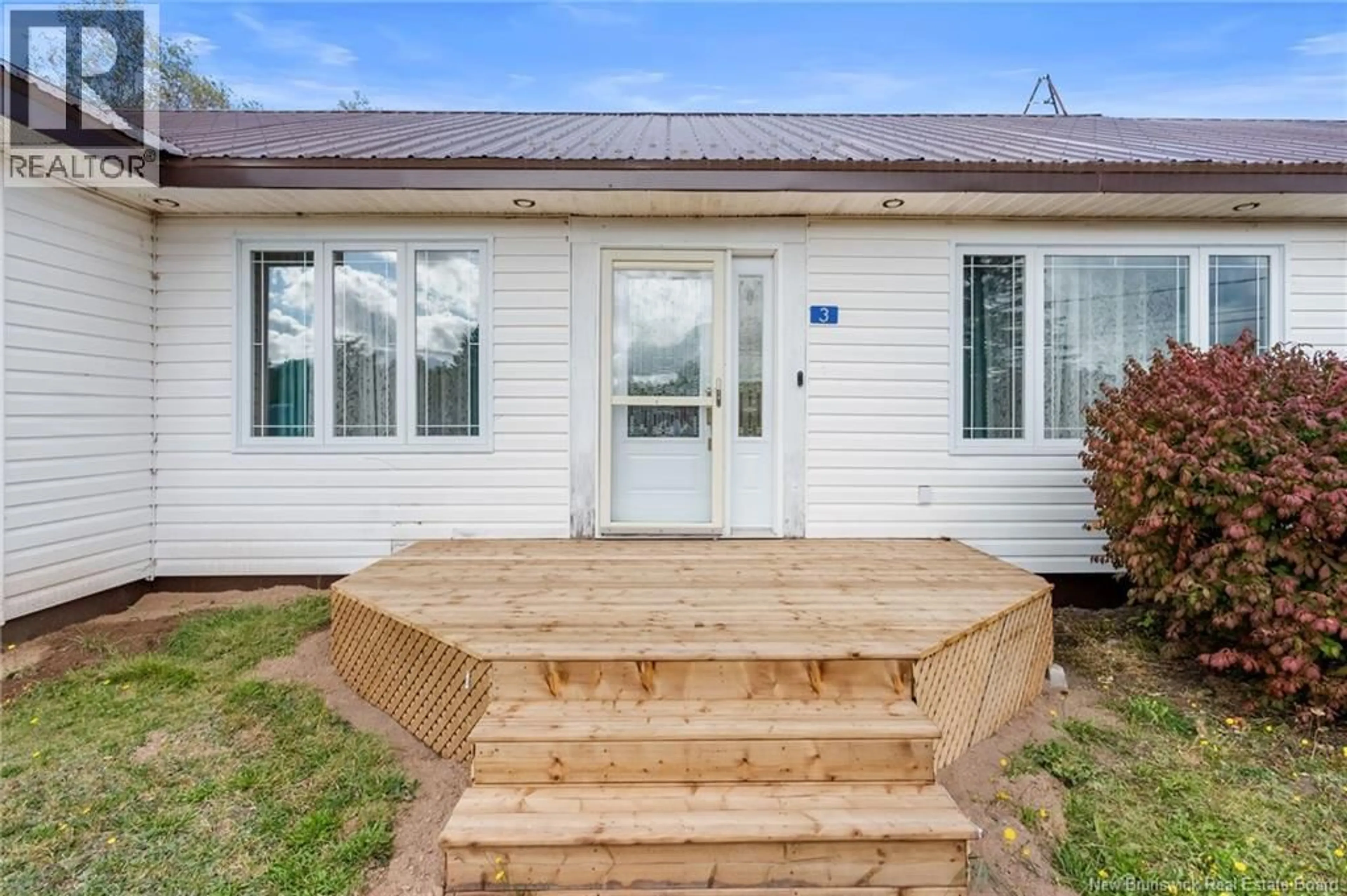 Unknown for 3 CHATELLERAULT AVENUE, Saint-Antoine New Brunswick E4V1C8