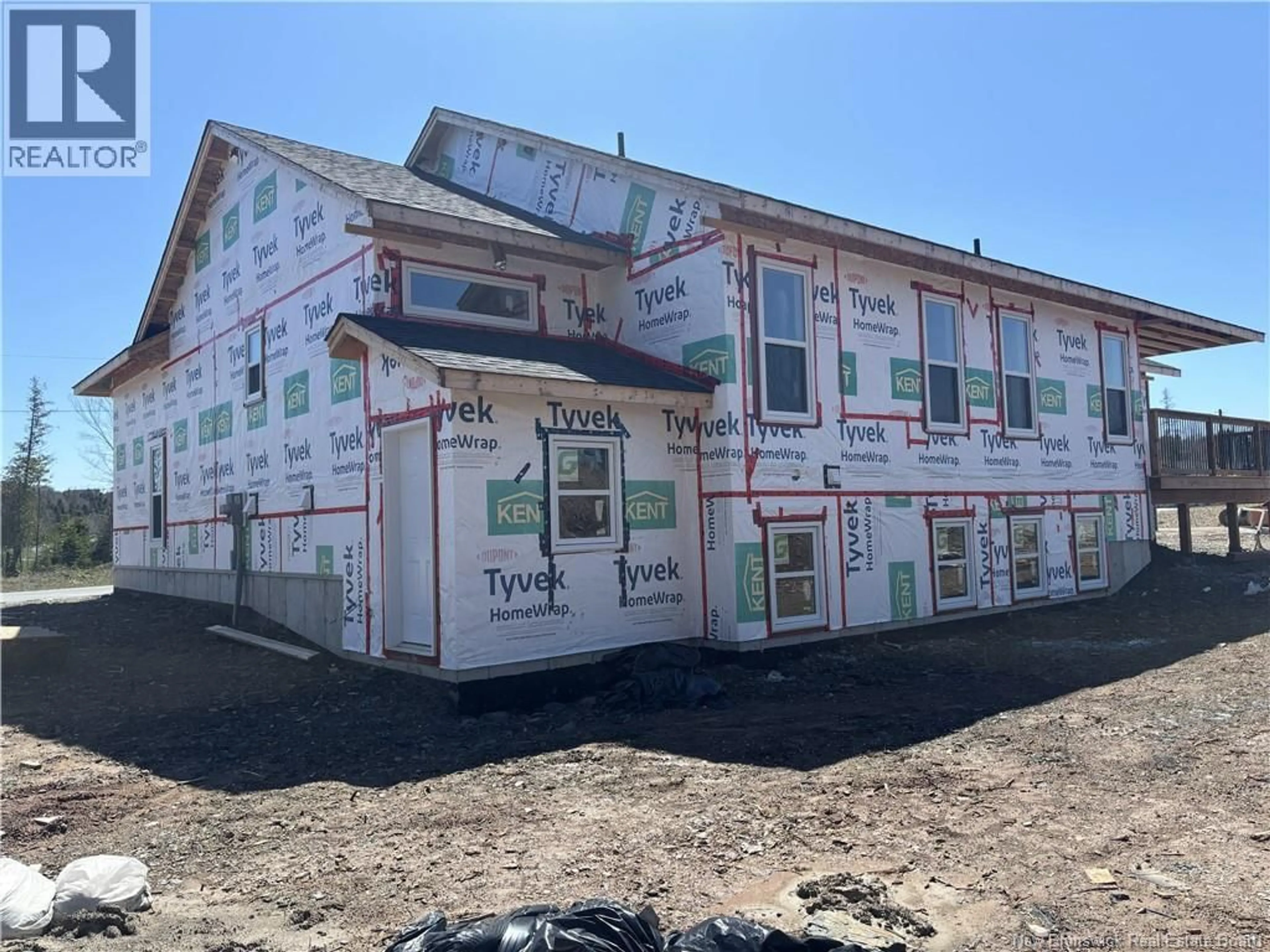 Home with vinyl exterior material, building for 32 HOMESTEAD DRIVE, Hampton New Brunswick E5N0J6