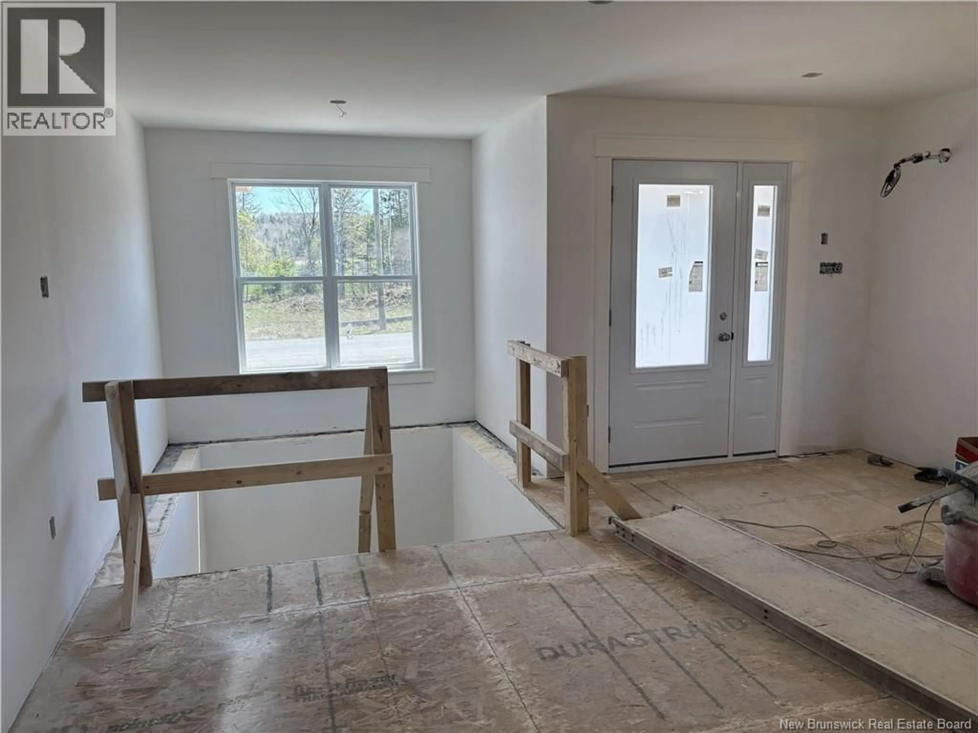 Indoor entryway for 32 HOMESTEAD DRIVE, Hampton New Brunswick E5N0J6