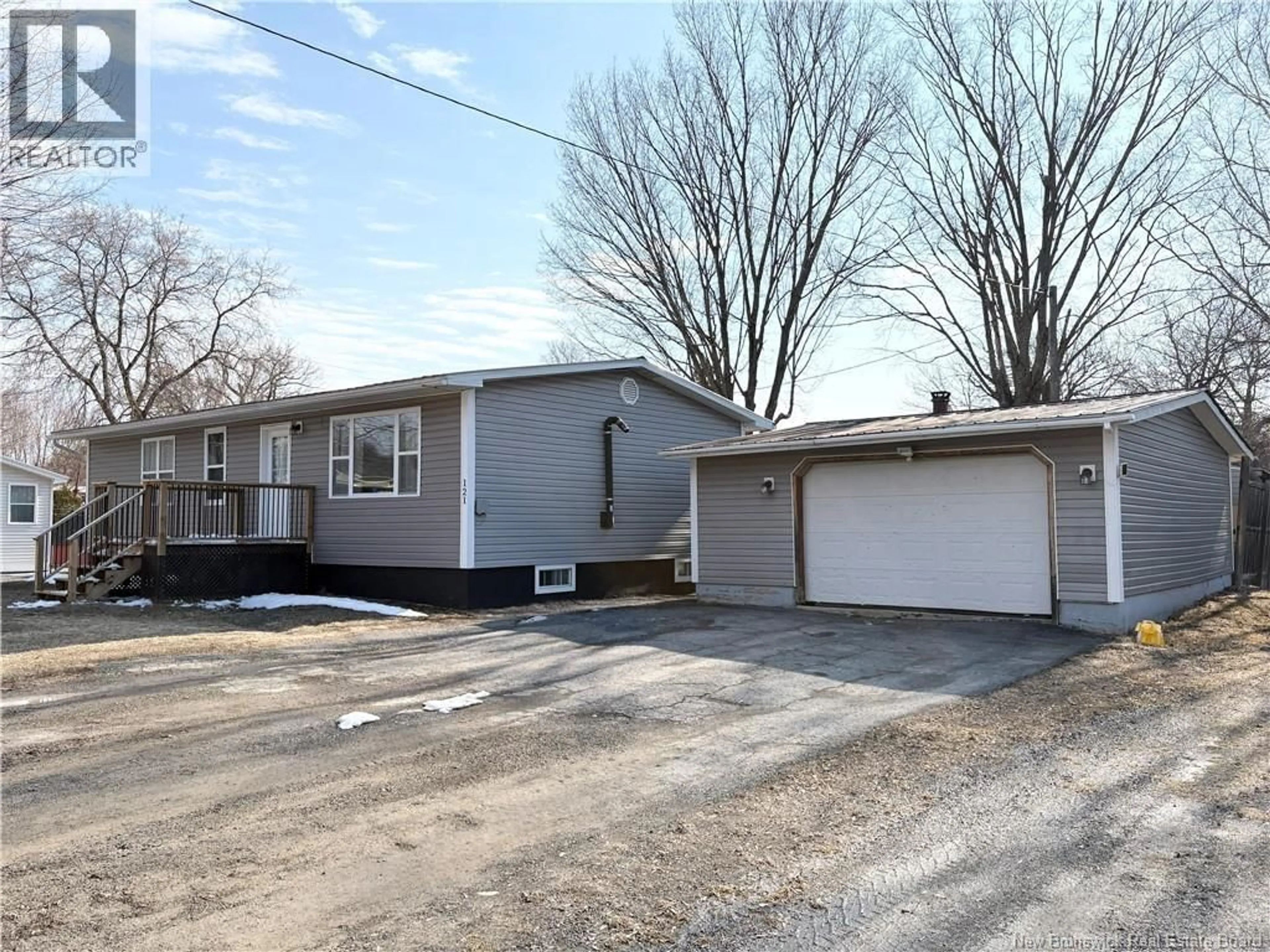 Unknown for 121 WENTWORTH STREET, Woodstock New Brunswick E7M2Z4