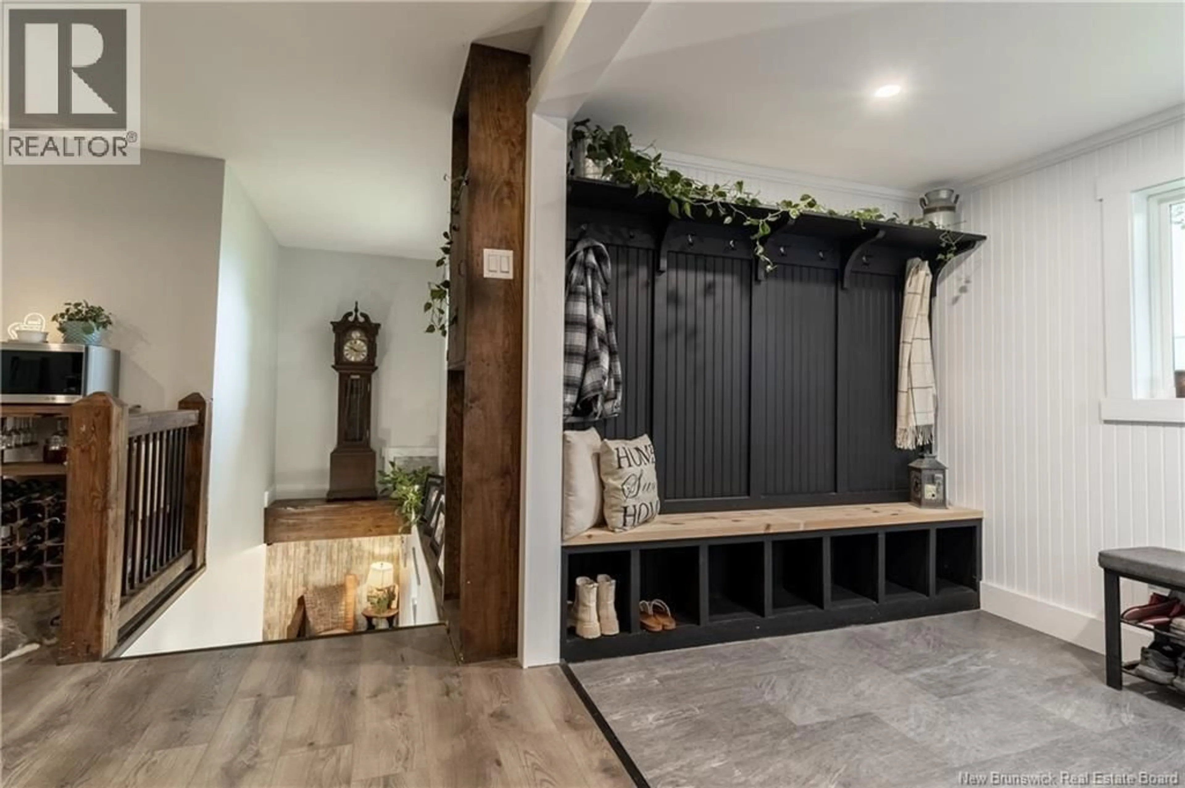 Indoor entryway for 121 WENTWORTH STREET, Woodstock New Brunswick E7M2Z4