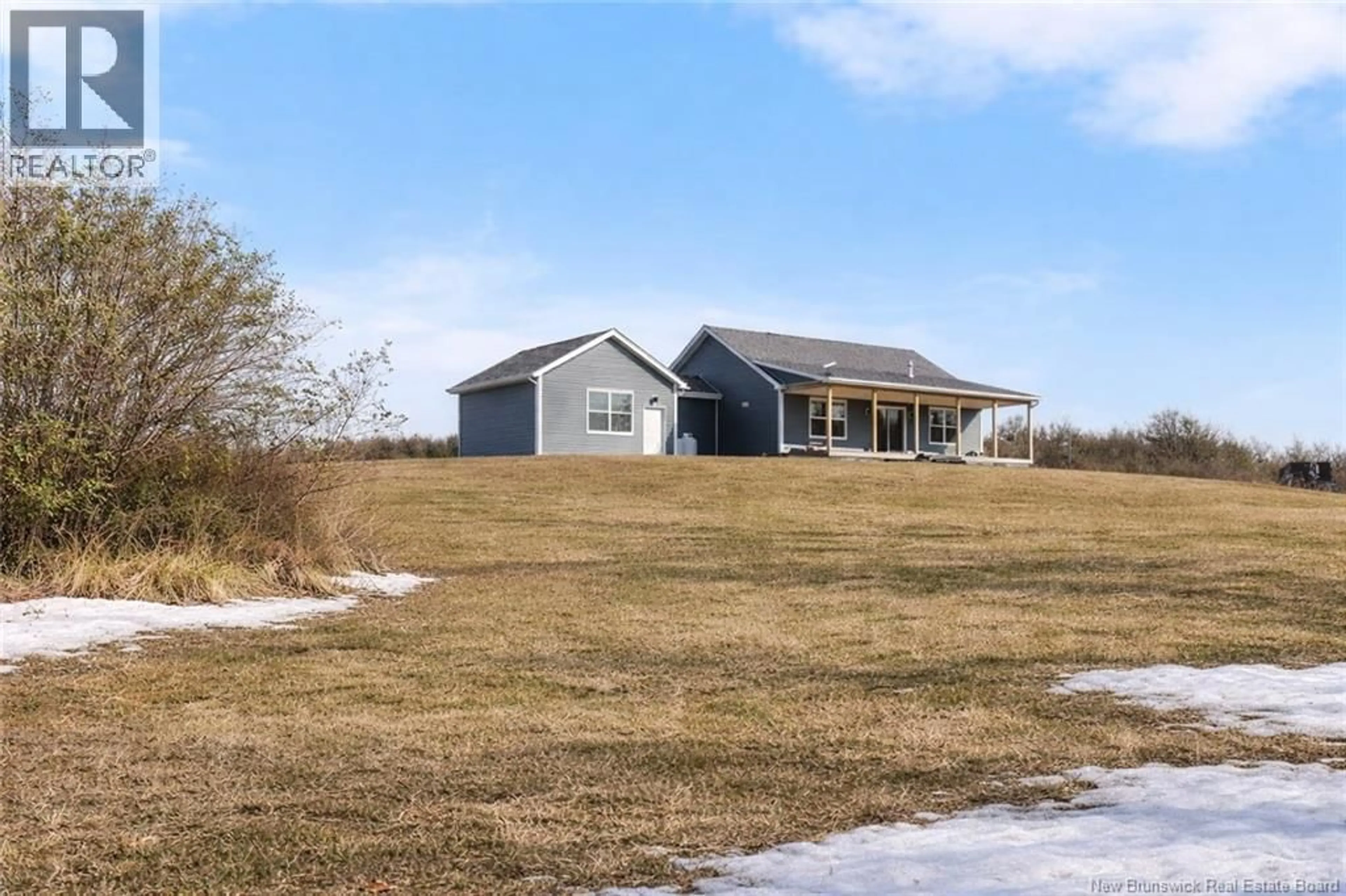 A pic from outside/outdoor area/front of a property/back of a property/a pic from drone, water/lake/river/ocean view for 34 MCKINNON, Main River New Brunswick E4T1T8