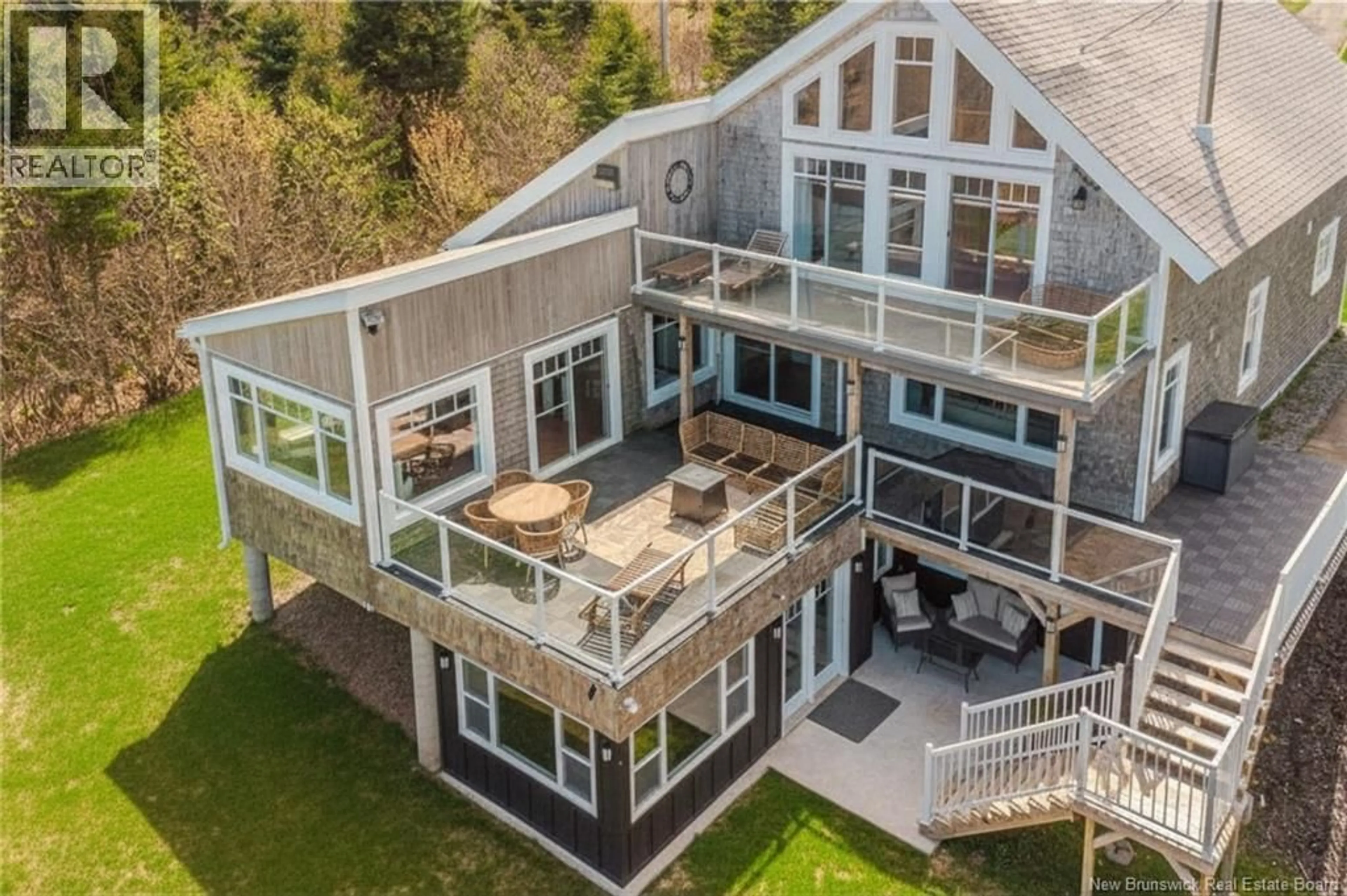 A pic from outside/outdoor area/front of a property/back of a property/a pic from drone, mountain view for 396 POINT ROAD, Saint John New Brunswick E2M7J9