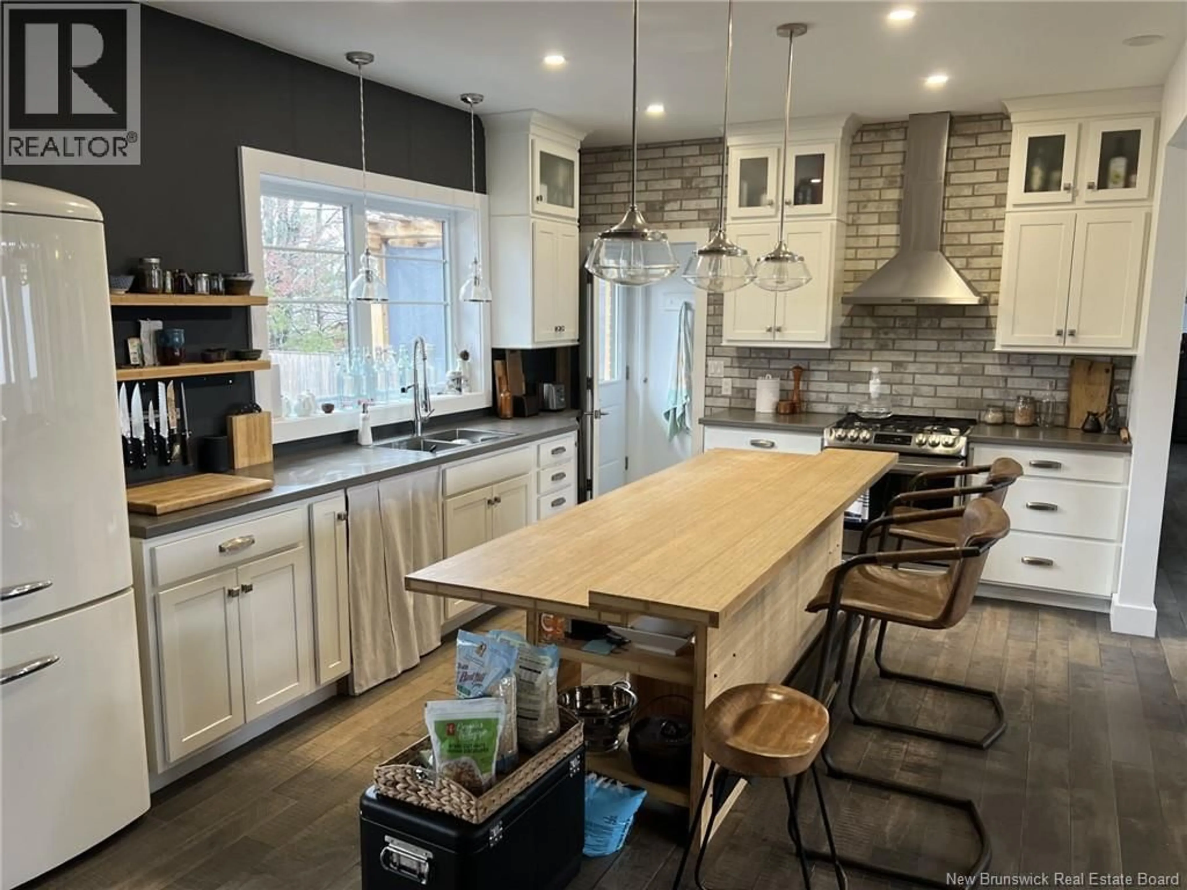Open concept kitchen, unknown for 125 ARDEN STREET, Moncton New Brunswick E1C4B9