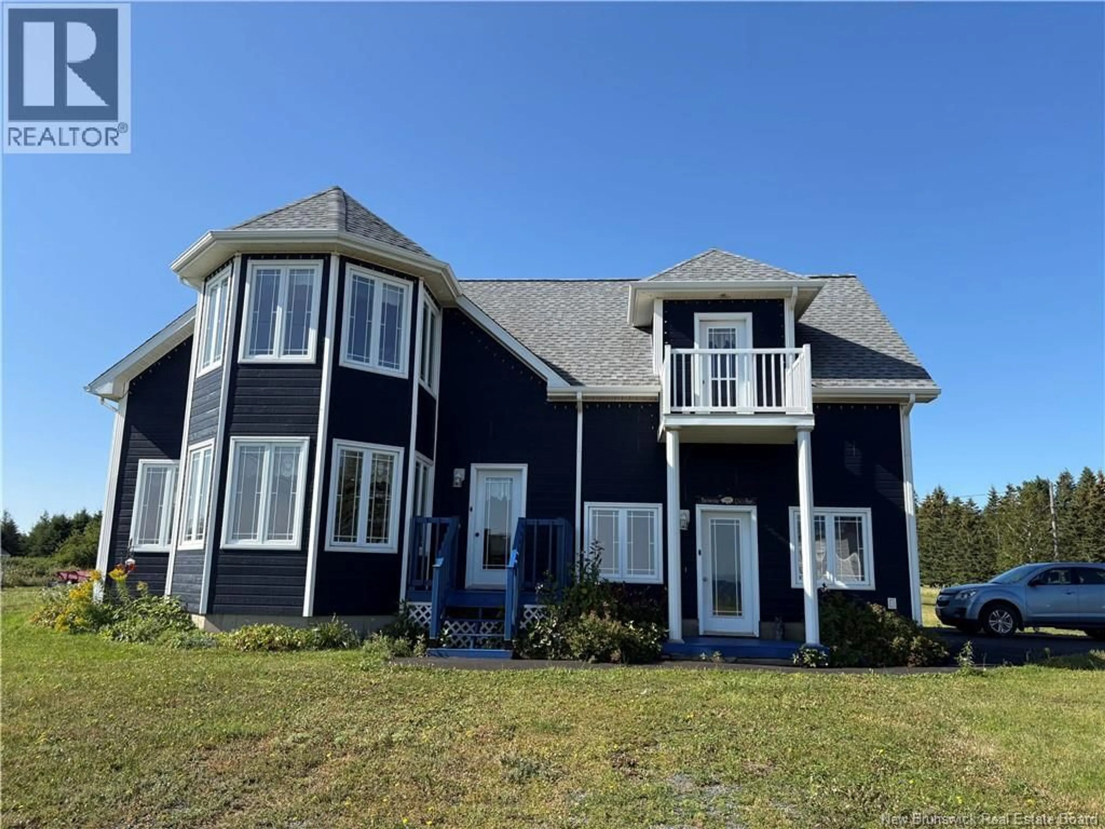 Home with vinyl exterior material, water/lake/river/ocean view for 78 RUE DES CHAMPS, Pointe-Verte New Brunswick E8J2V4