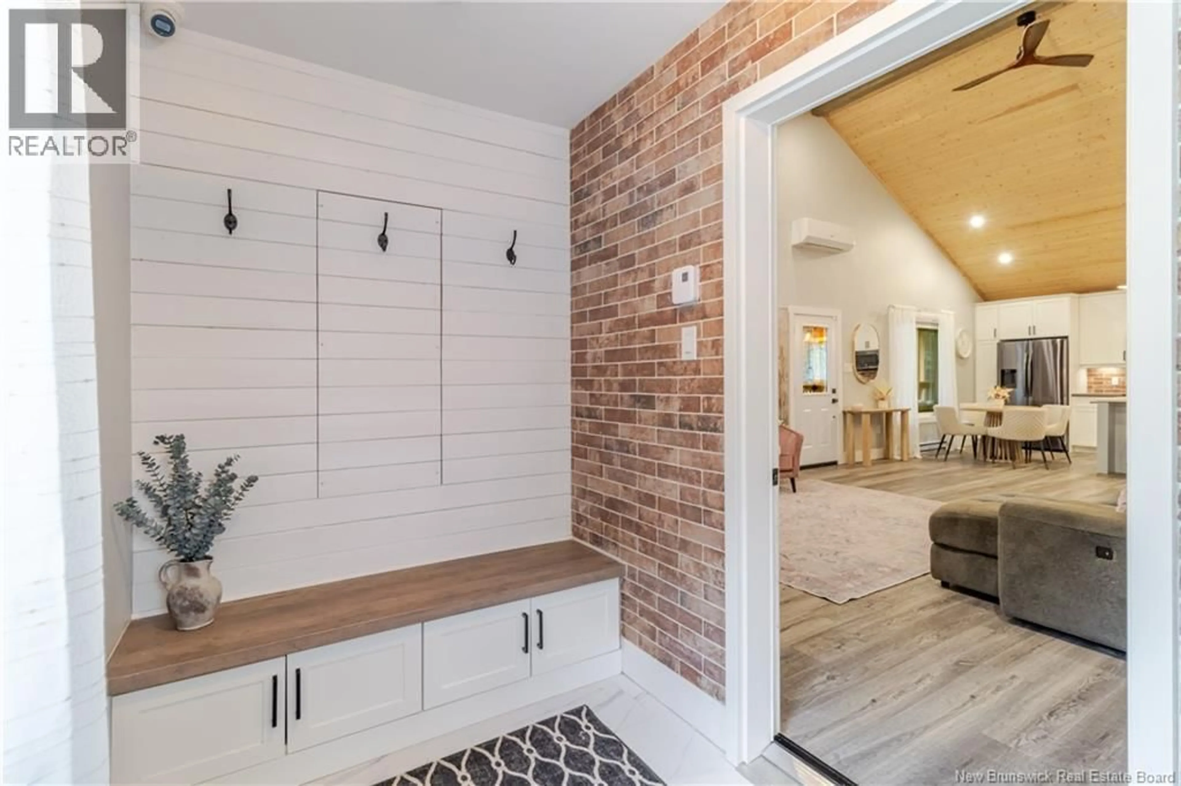 Indoor entryway for 47 LOWER DURHAM ROAD, Durham Bridge New Brunswick E6C1J1