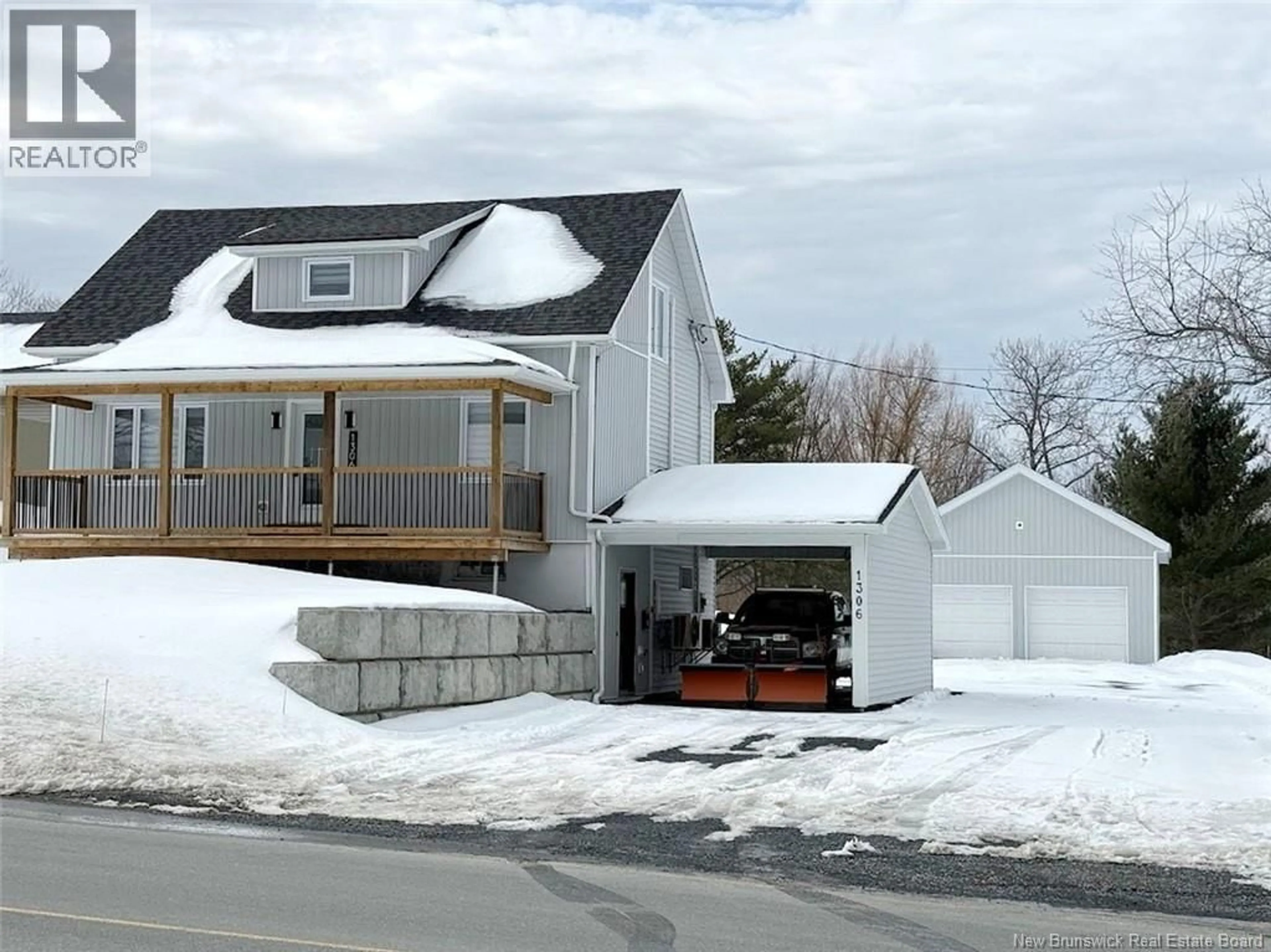 Indoor garage for 1306 PRINCIPALE STREET, Saint-Basile New Brunswick E7C1L9