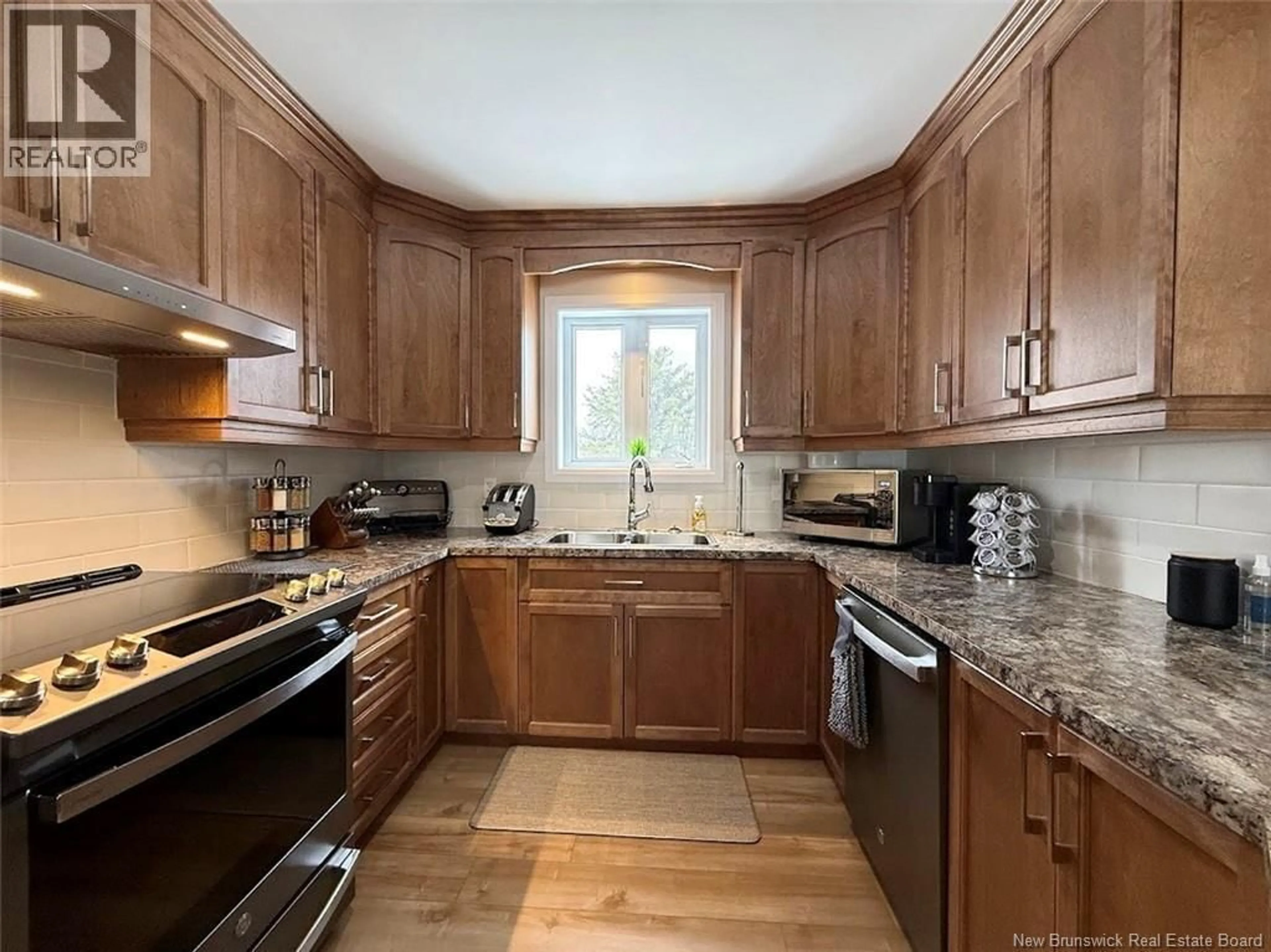 Standard kitchen, unknown for 1306 PRINCIPALE STREET, Saint-Basile New Brunswick E7C1L9