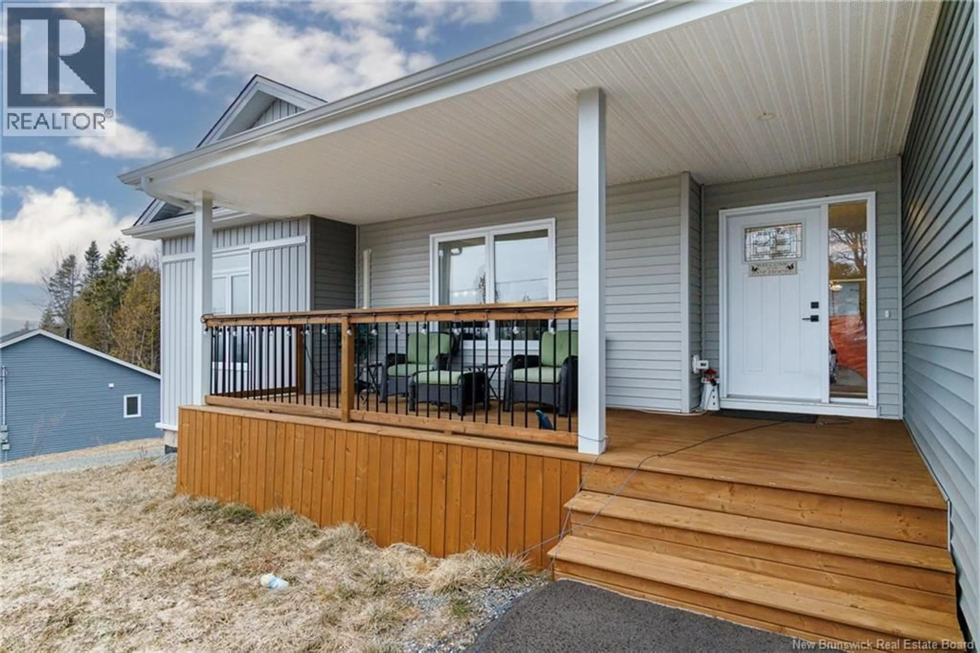 Home with vinyl exterior material, unknown for 8 BLENHEIM DRIVE, Quispamsis New Brunswick E2G0L9