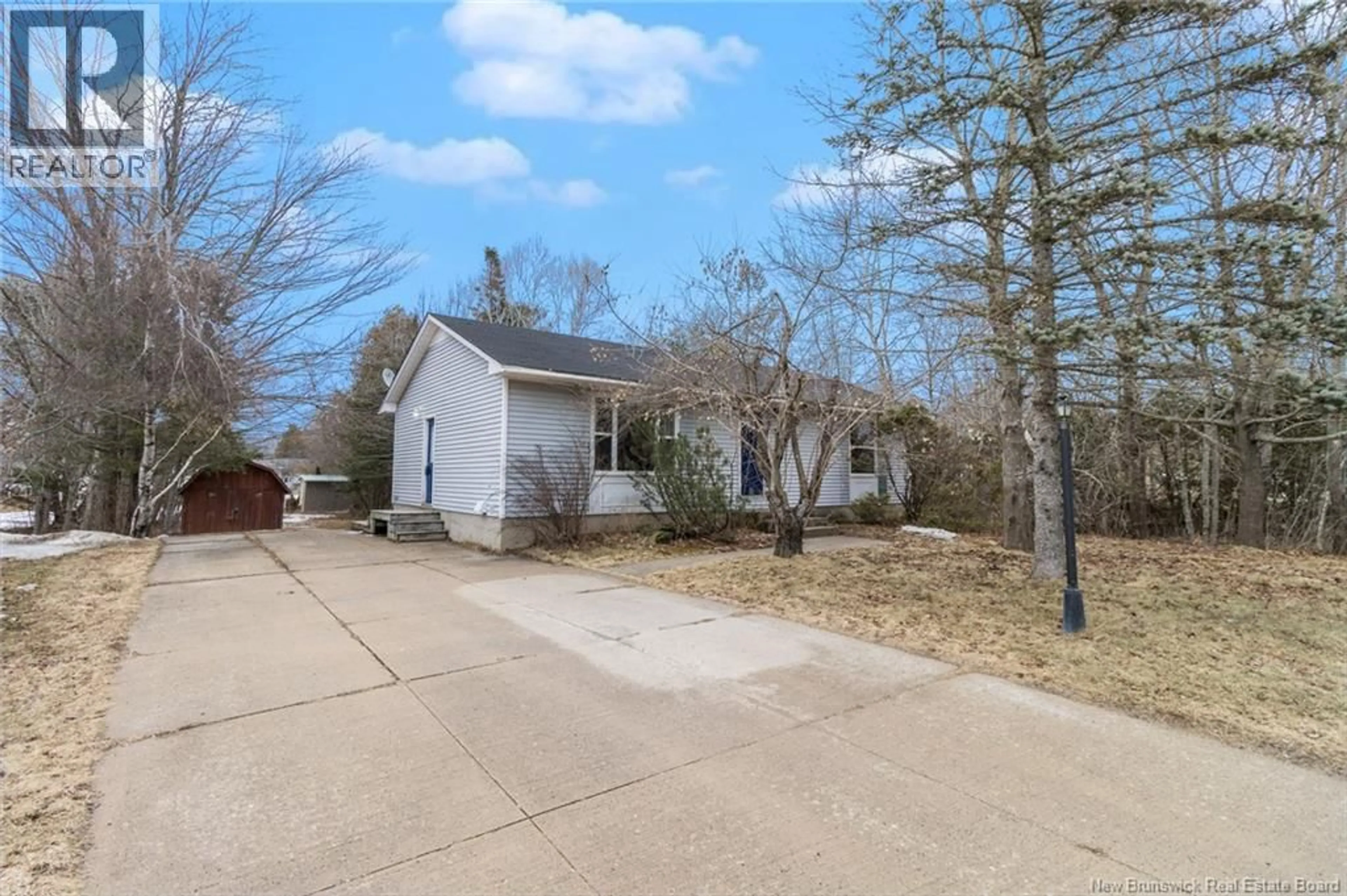 A pic from outside/outdoor area/front of a property/back of a property/a pic from drone, street for 76 SPRUCEWOOD DRIVE, New Maryland New Brunswick E3C1C6