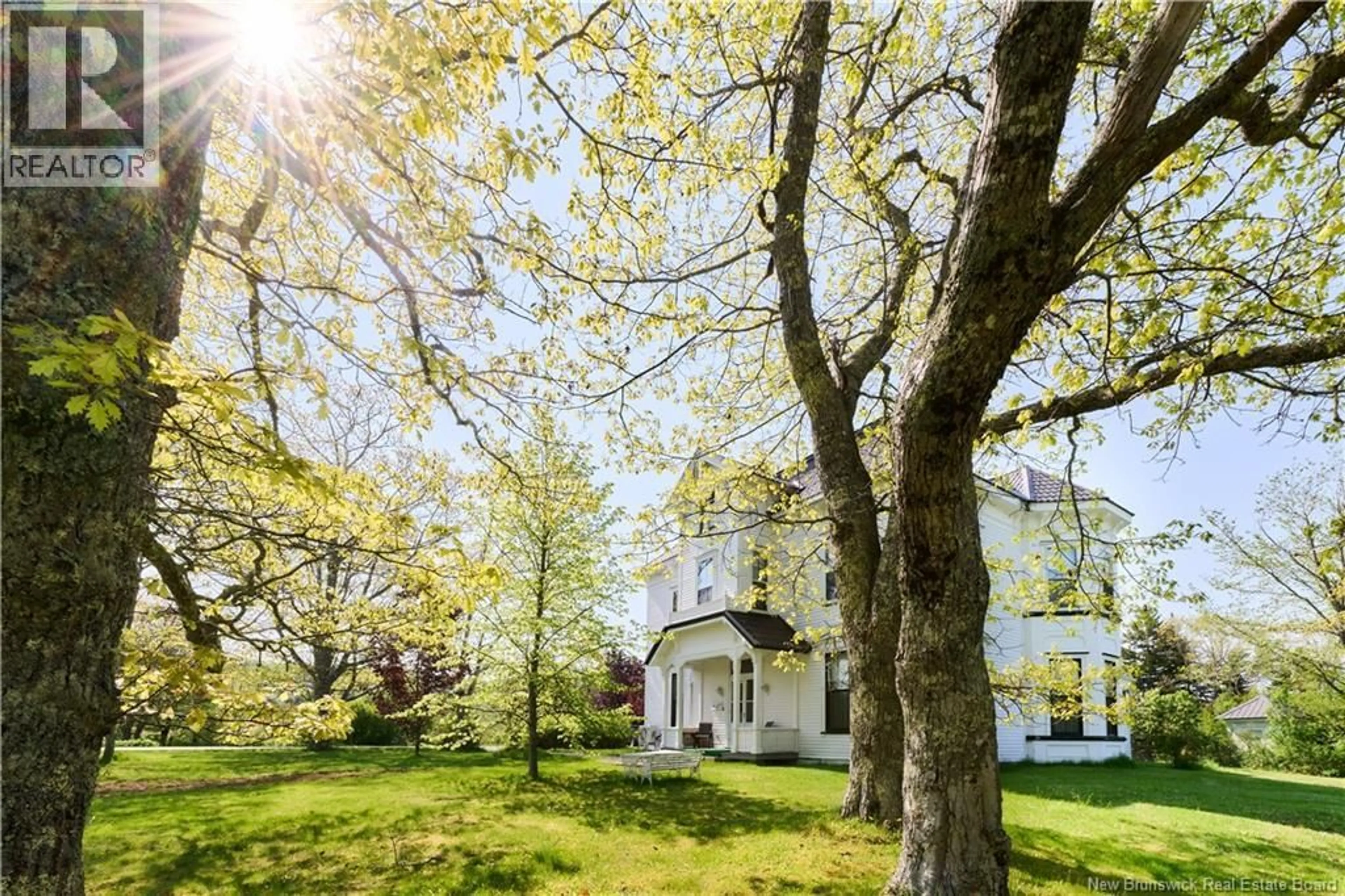 Patio, forest/trees view for 356 ROUTE 915, Harvey New Brunswick E4H2M2